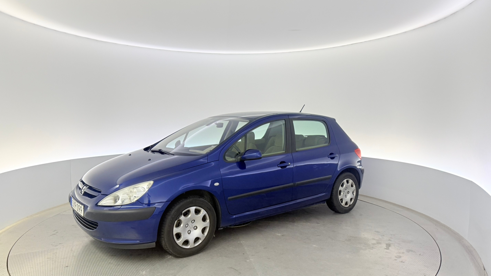 Peugeot 307 5-dörrar 1.6 Manuell 2002, bild 2/10
