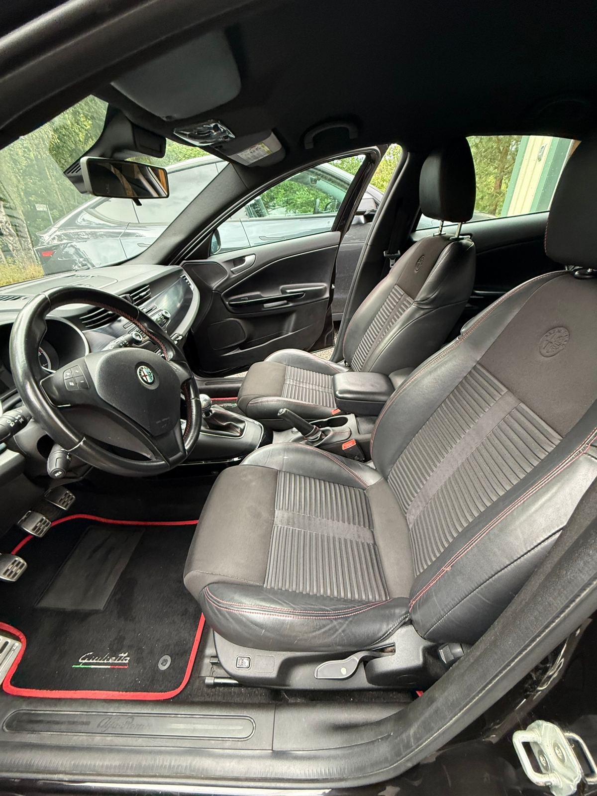 Alfa Romeo Giulietta 2011, bild 7/9