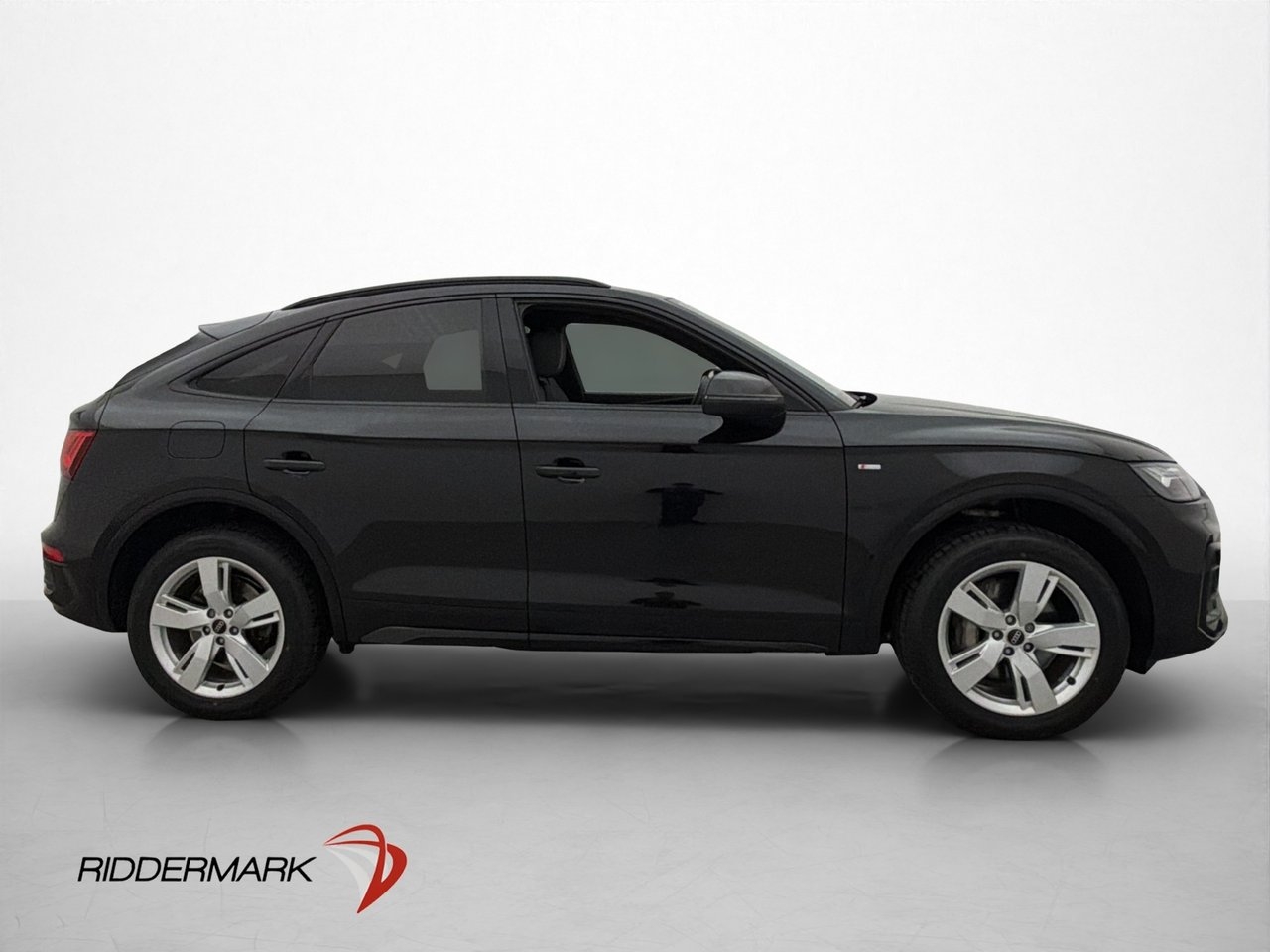 Audi Q5 2023, photo 6/28