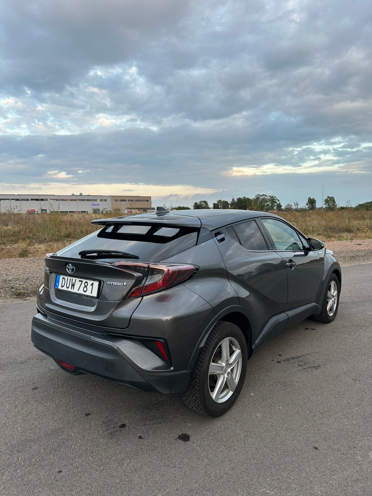 Toyota C-HR 1.8 Hybrid Executive 2018, bild 5/10