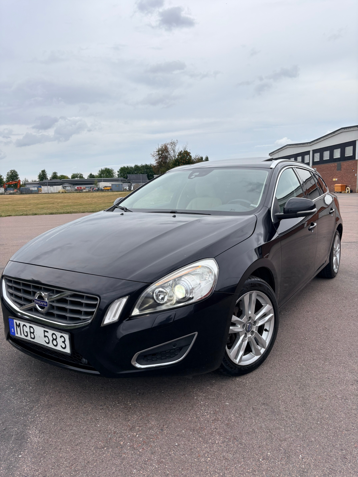 Volvo V60