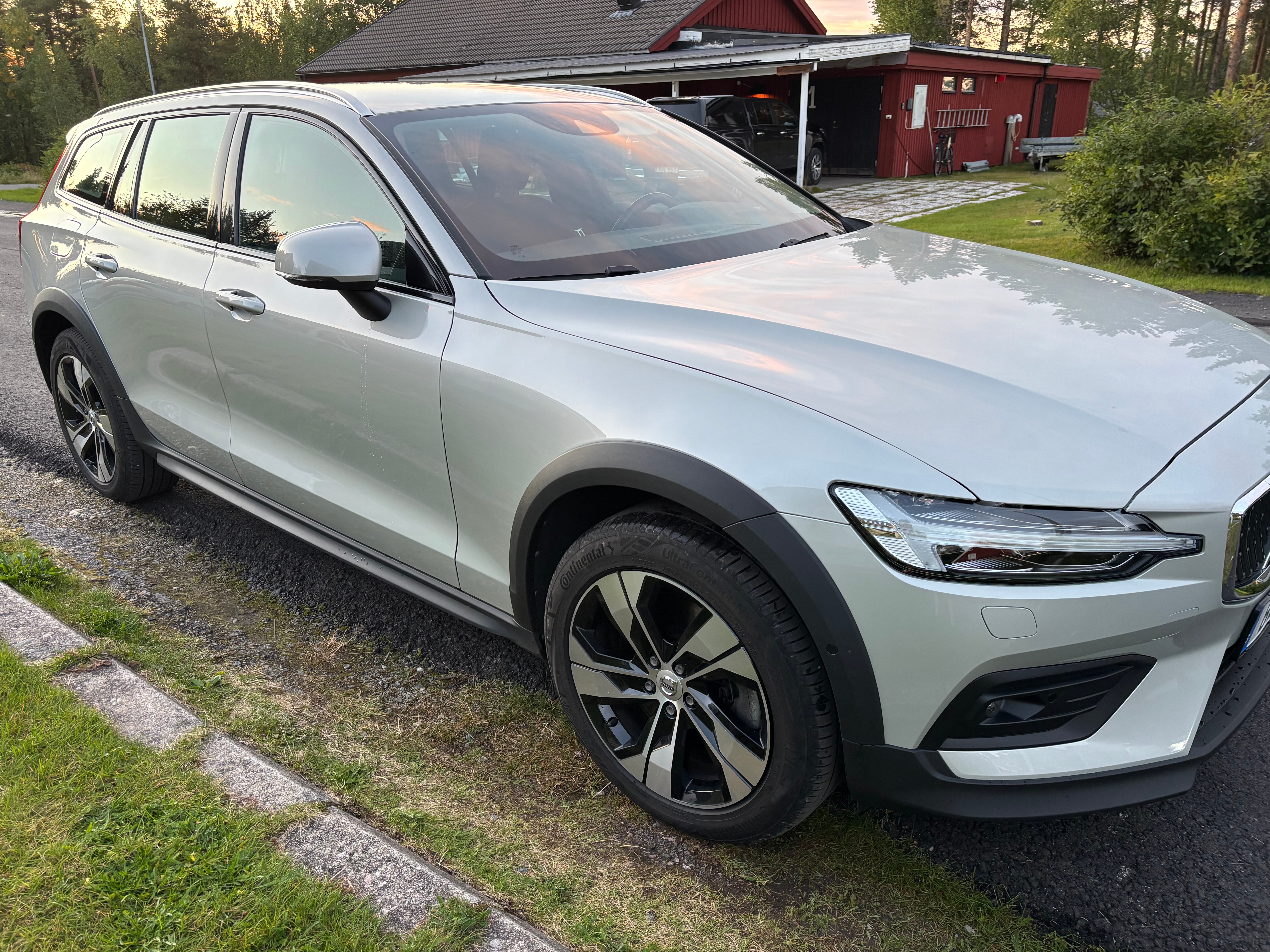 Volvo V60 Cross Country 2022, bild 5/6