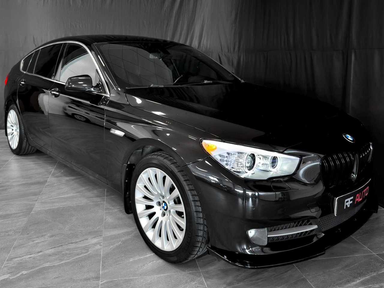 BMW 520 2013, bild 2/10
