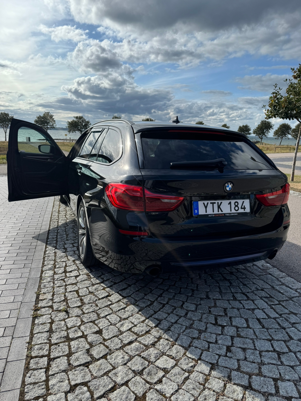 BMW 520 d Touring Steptronic 2018, bild 4/8