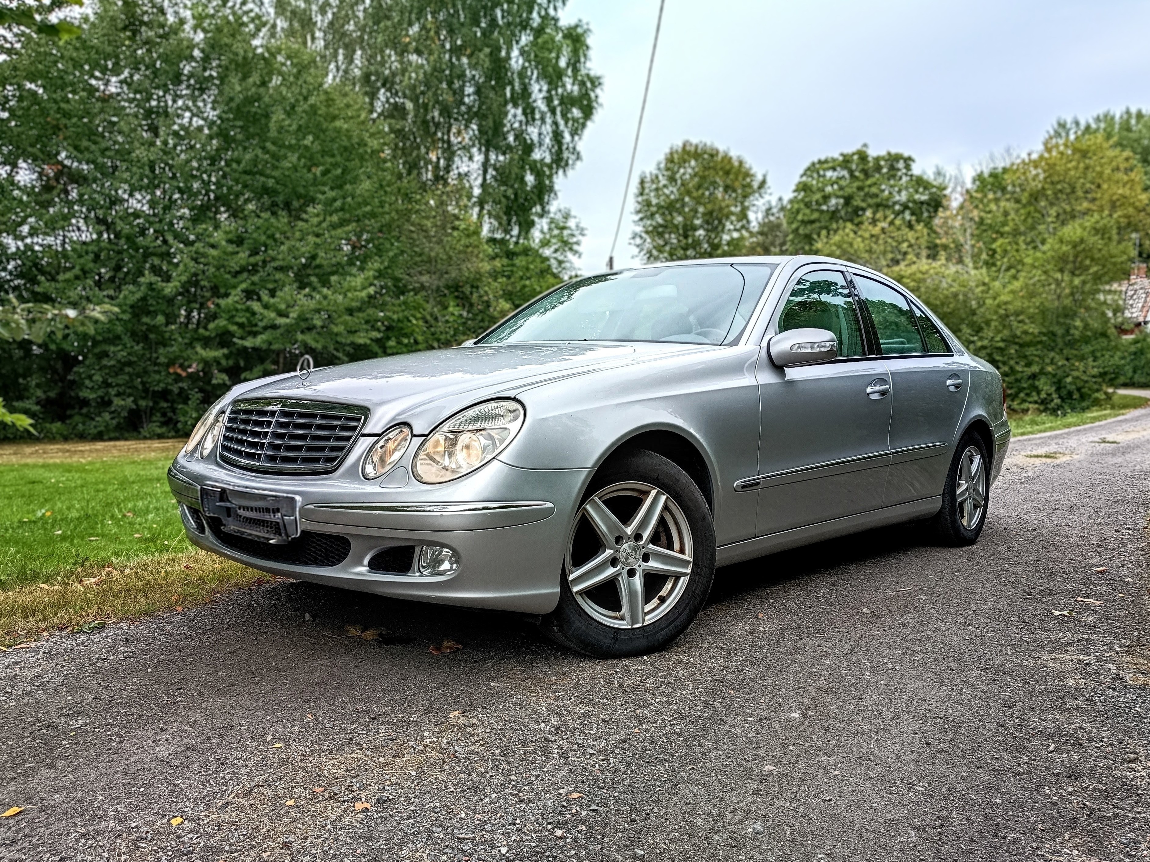 Mercedes-Benz E