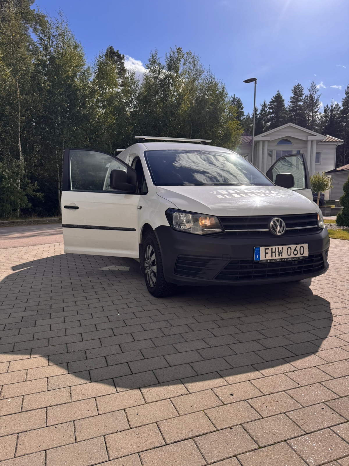 Volkswagen Caddy Maxi 2017, bild 3/4