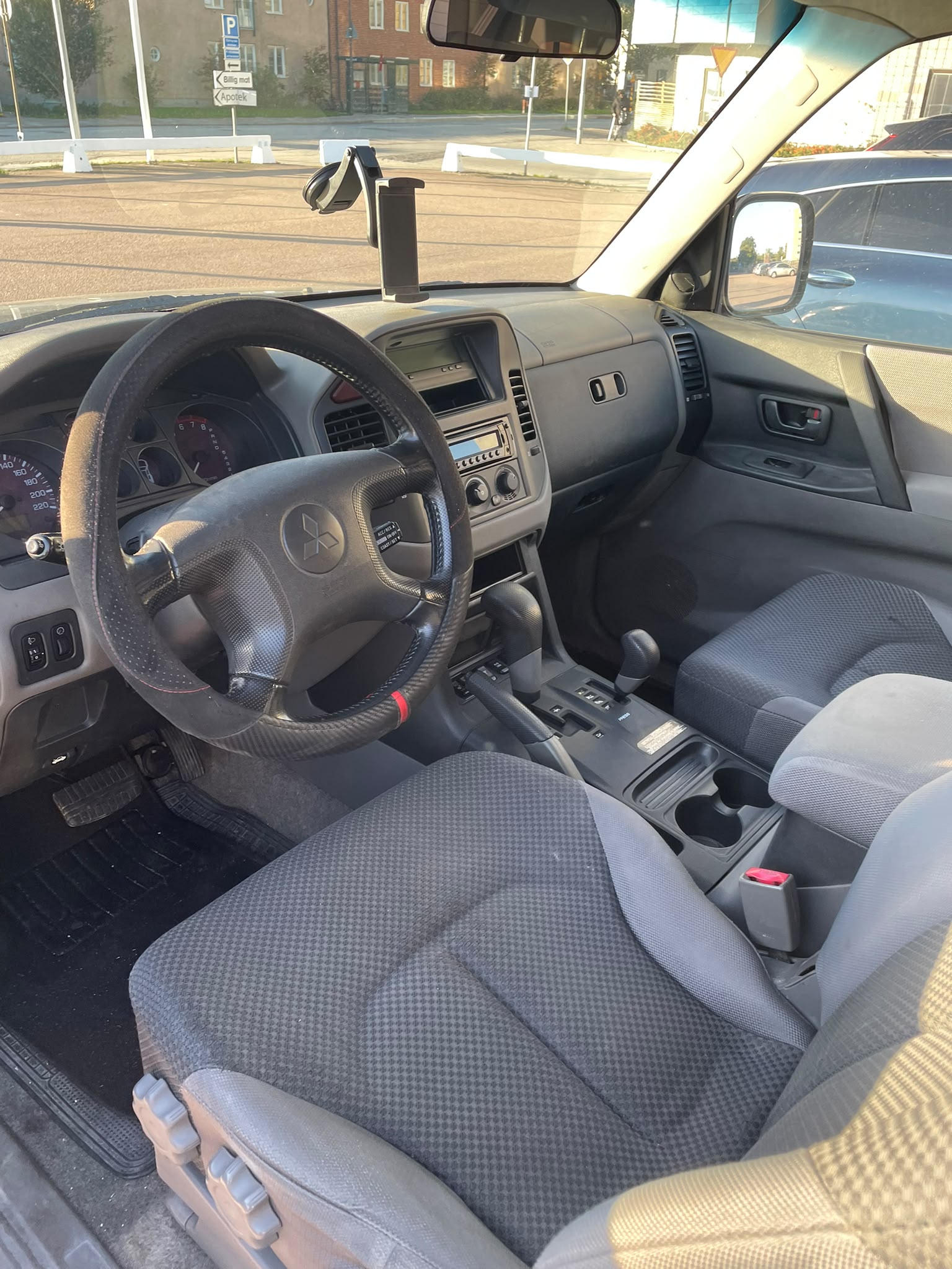 Mitsubishi Pajero 2001, kuva 3/10
