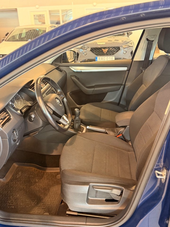 Skoda Octavia 1.6 TDI Ambition Euro 6 2016, bild 7/10
