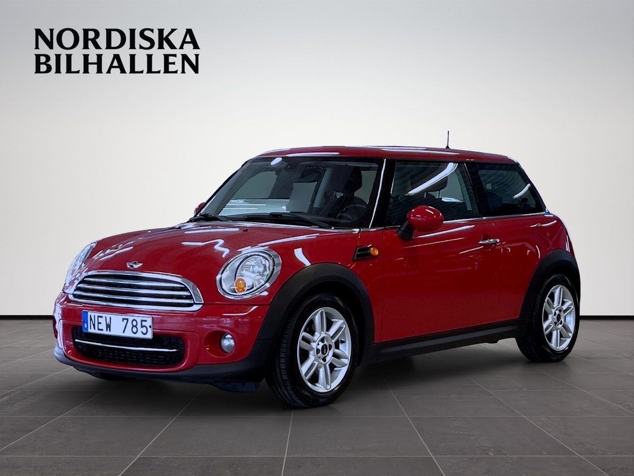 MINI Cooper D Nybesiktad AUX 2013, bild 3/10