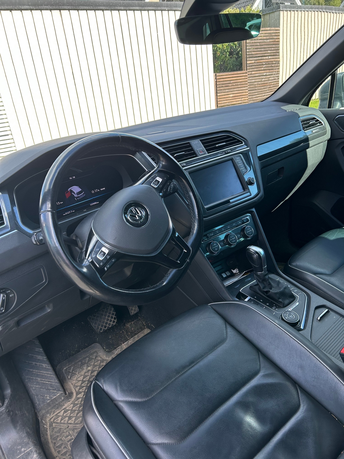 Volkswagen Tiguan 2017, bild 5/5