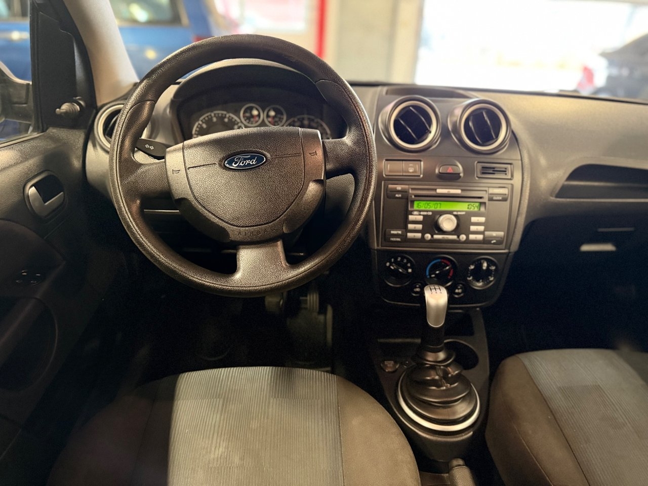 Ford Fiesta 5-dörrar 1.4/ NYBESIKTAD 2006, bild 7/10