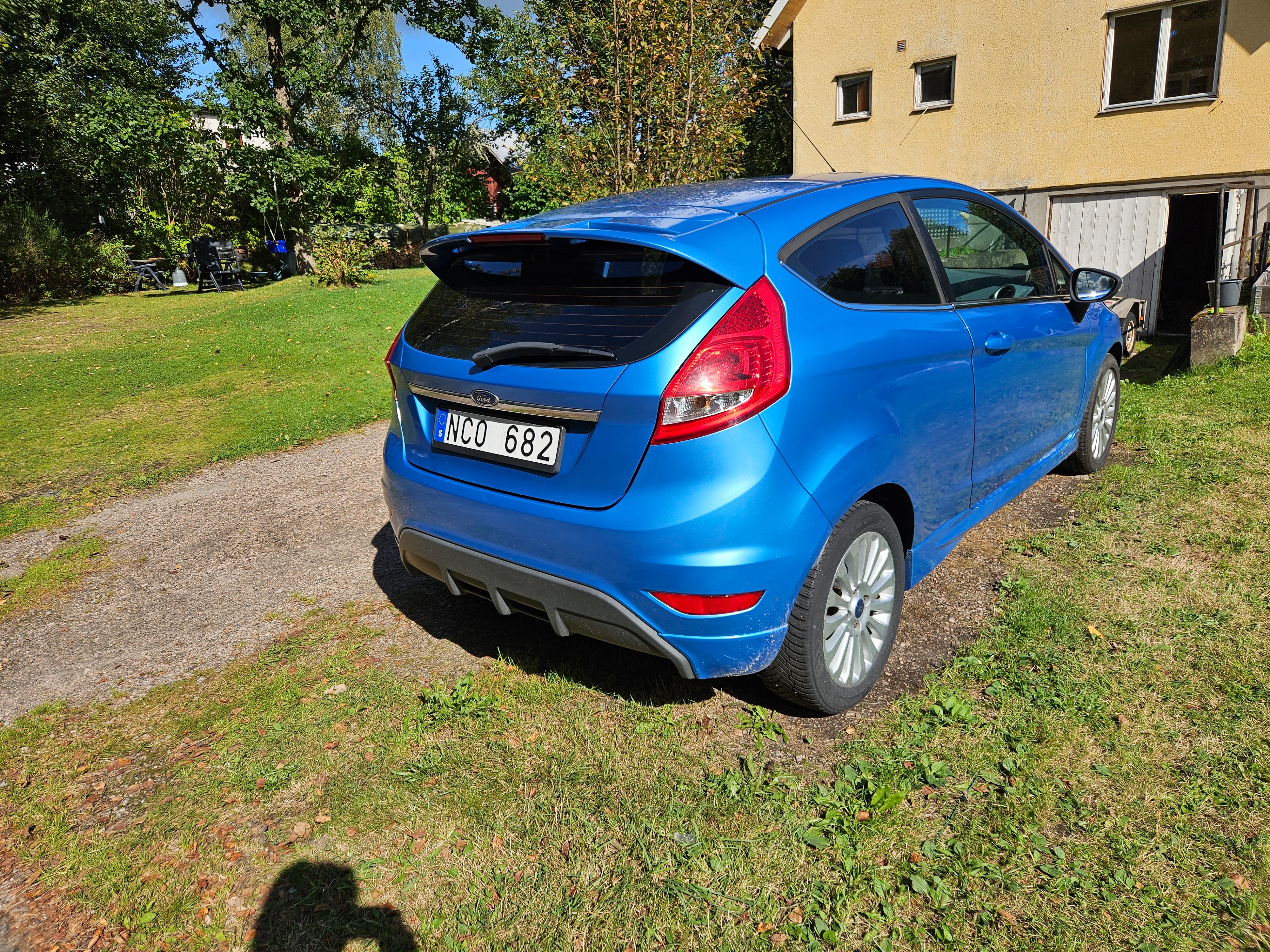 Ford Fiesta 3-dörrar 1.6 TDCi Manuell 2010, bild 6/10