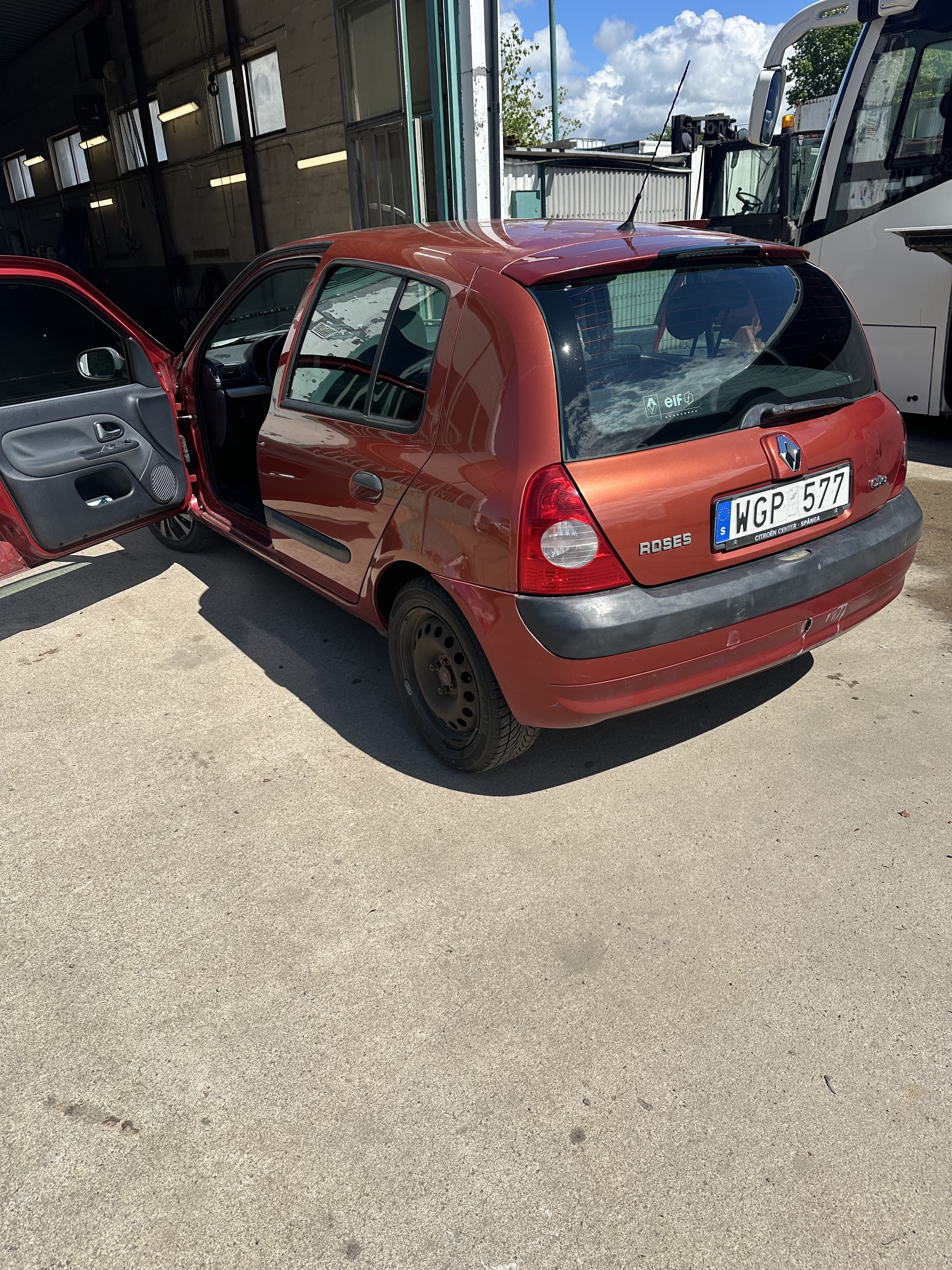 Renault Clio 2005, kuva 2/4