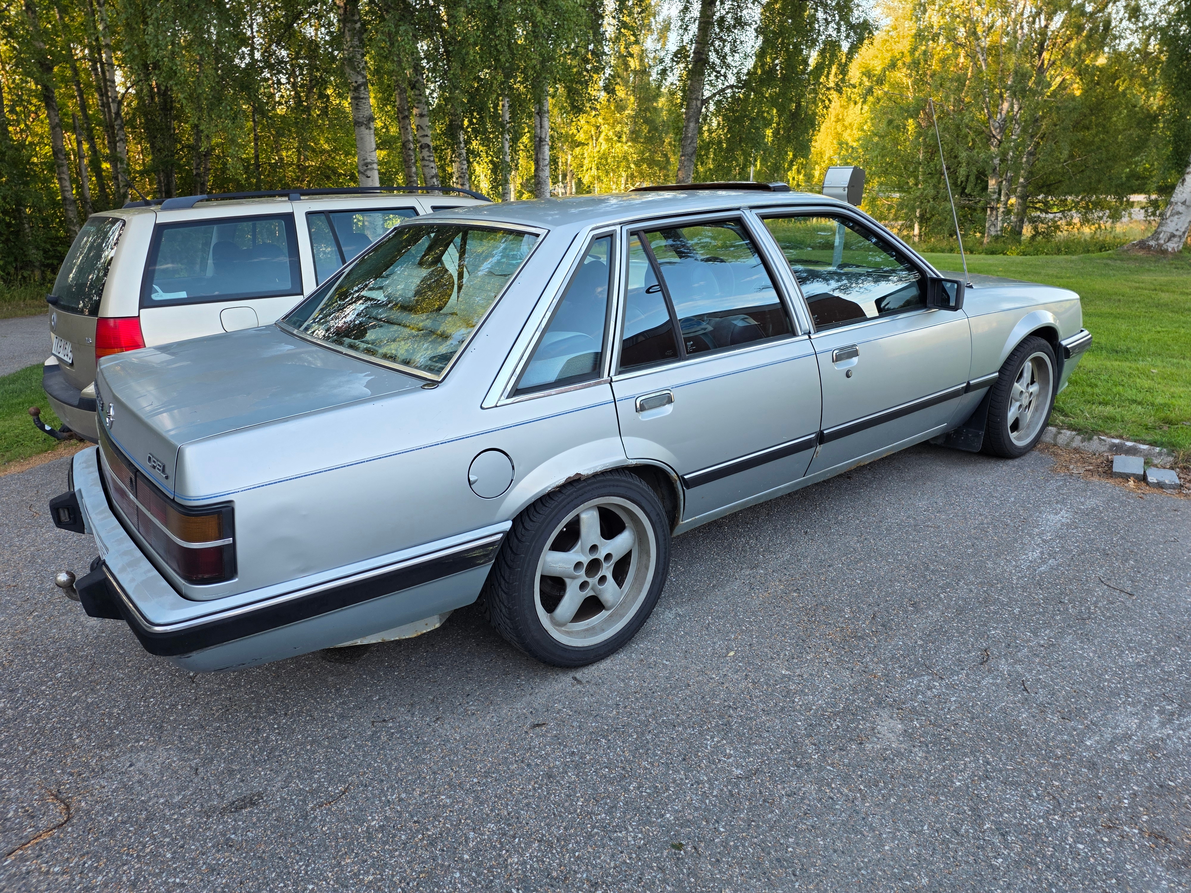 Opel Senator 3.0 Automatisk 1983, bild 6/6