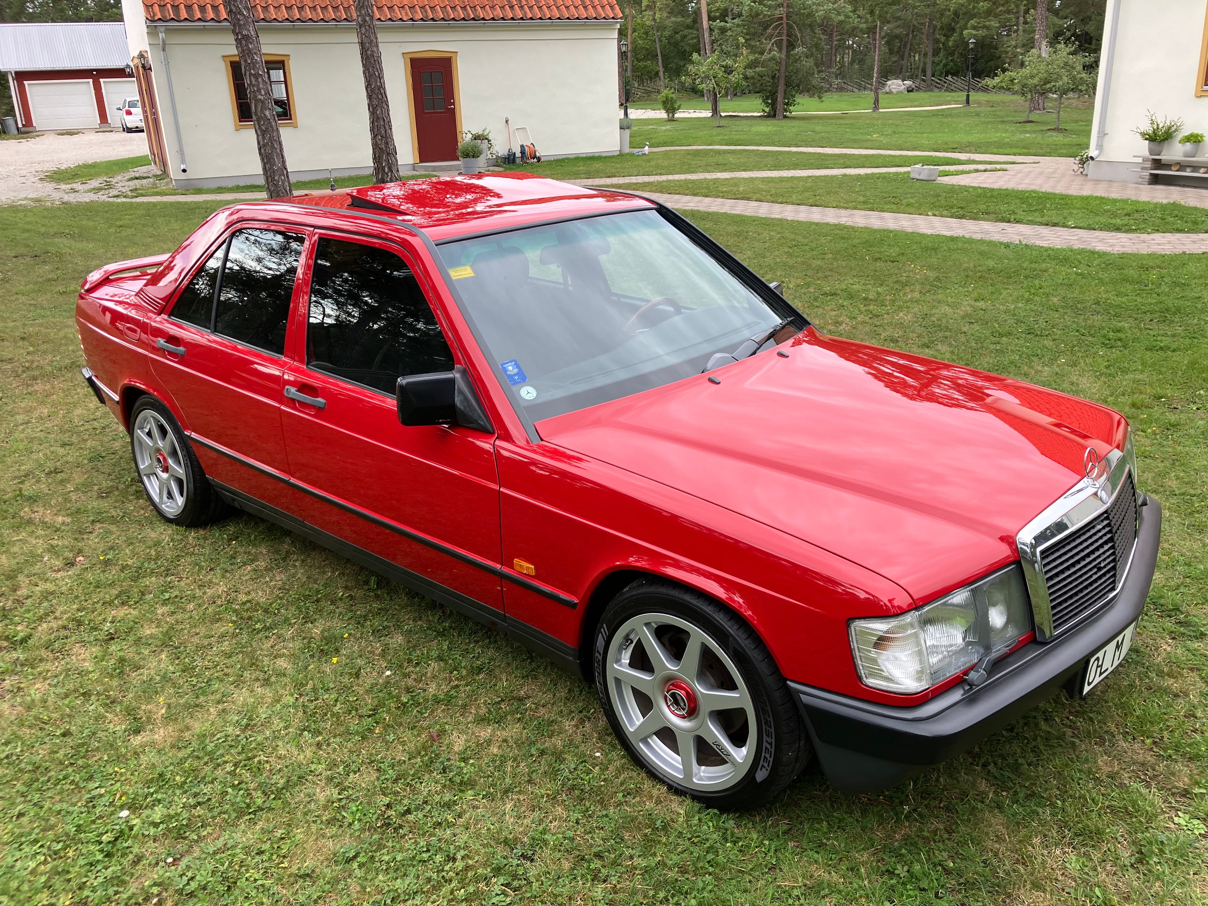 Mercedes-Benz 190 E 4G-Tronic 1988, photo 4/10