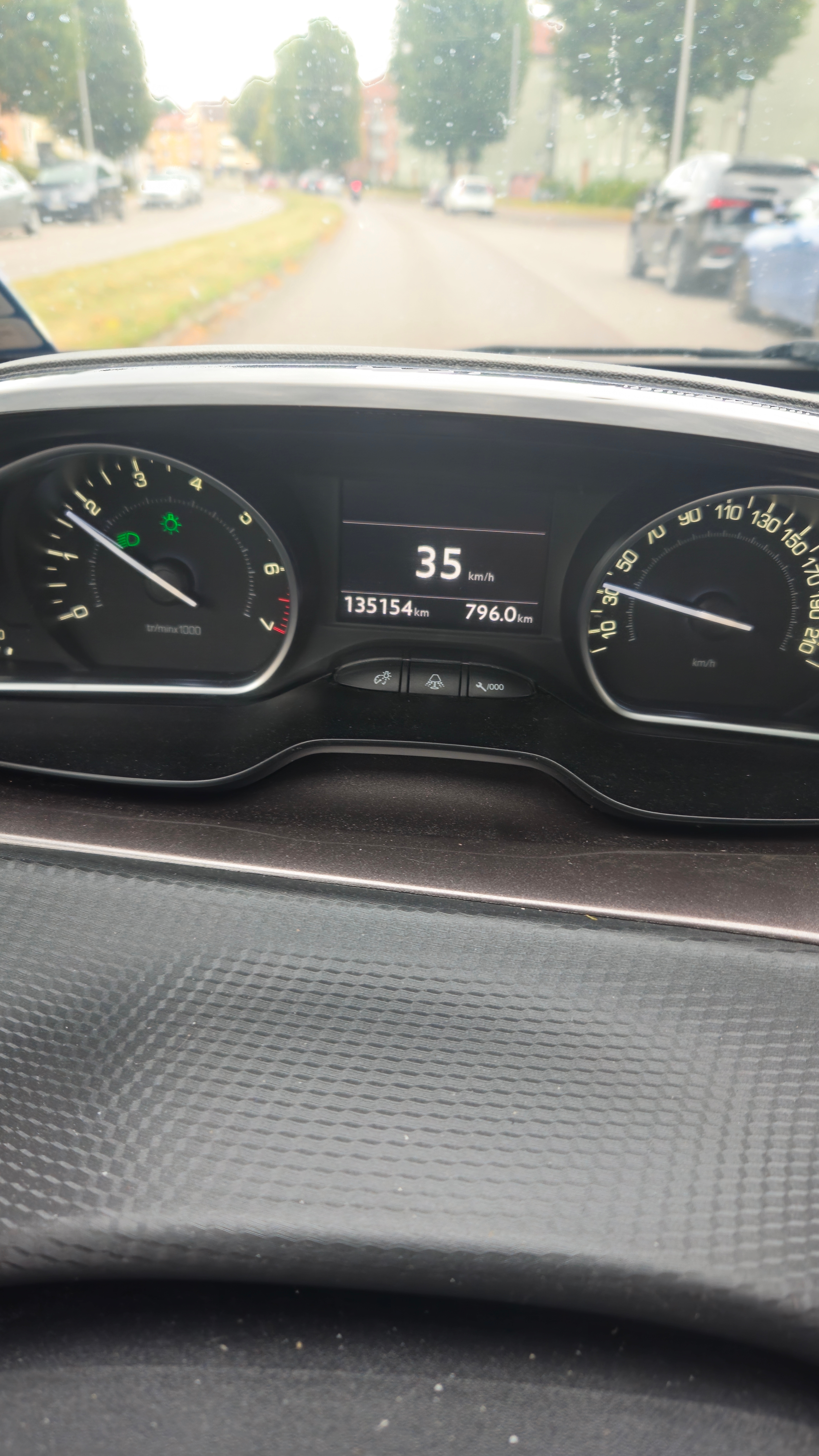 Peugeot 2008 2013, kuva 6/8