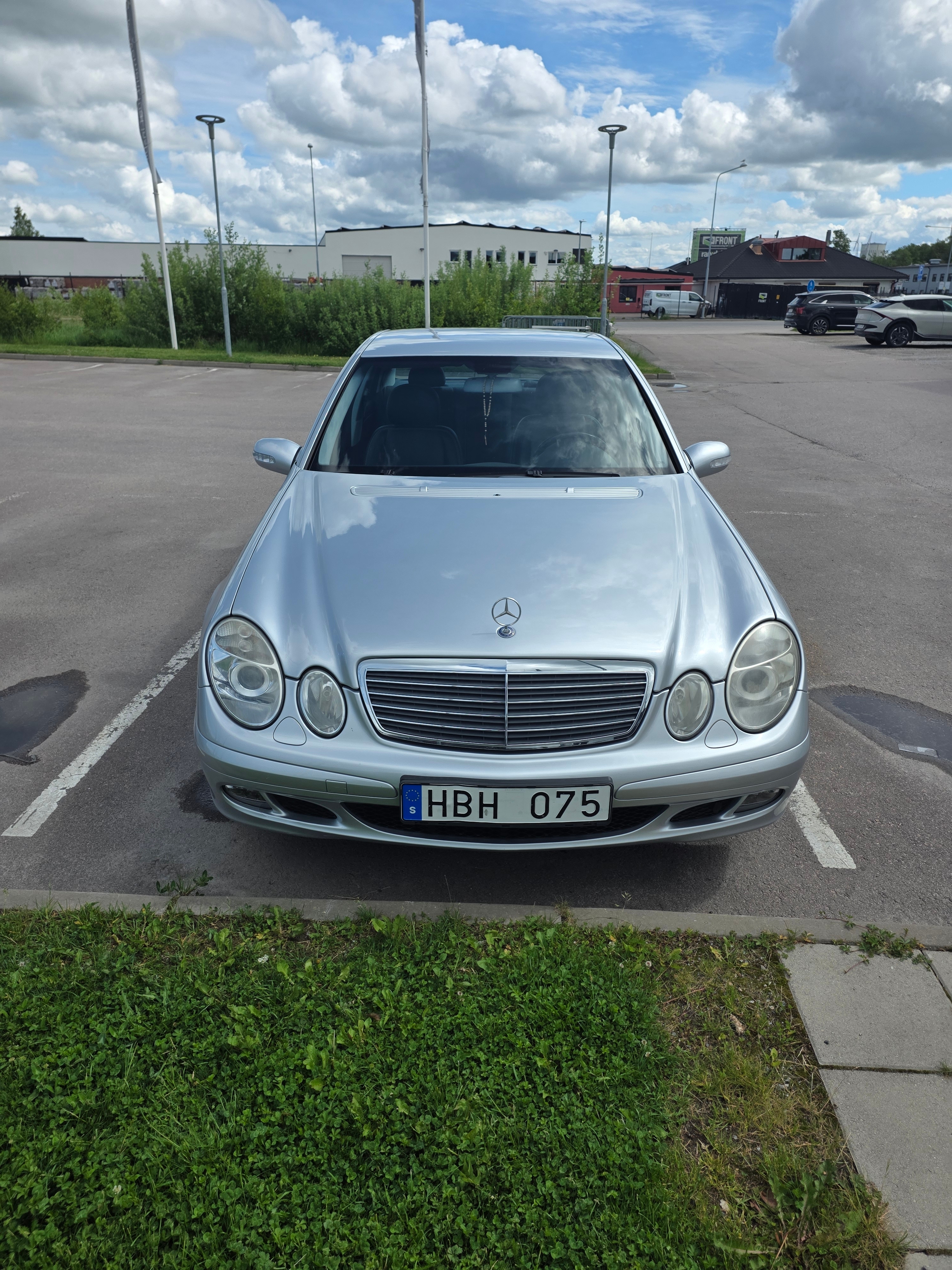 Mercedes-Benz E 200 Kompressor 5G-Tronic 2006, bild 3/4