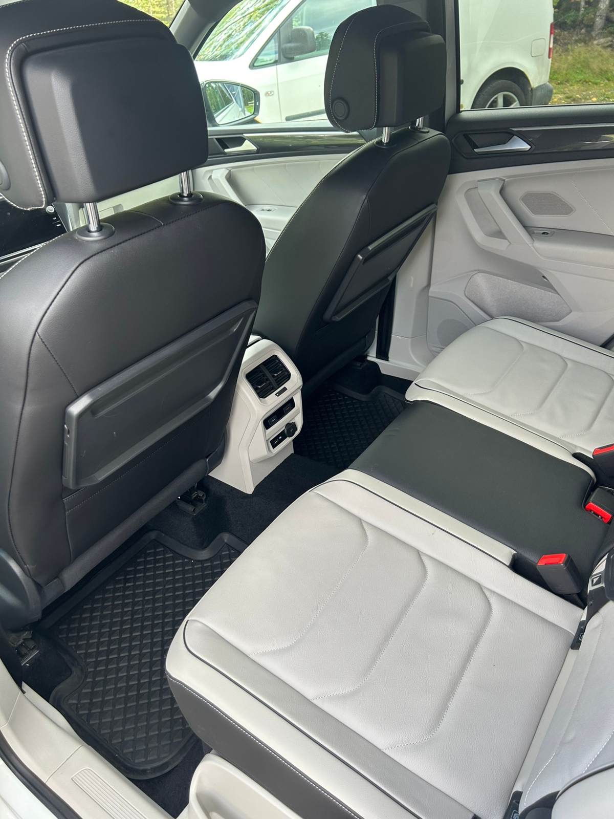 Volkswagen Tiguan 2019, bild 3/7