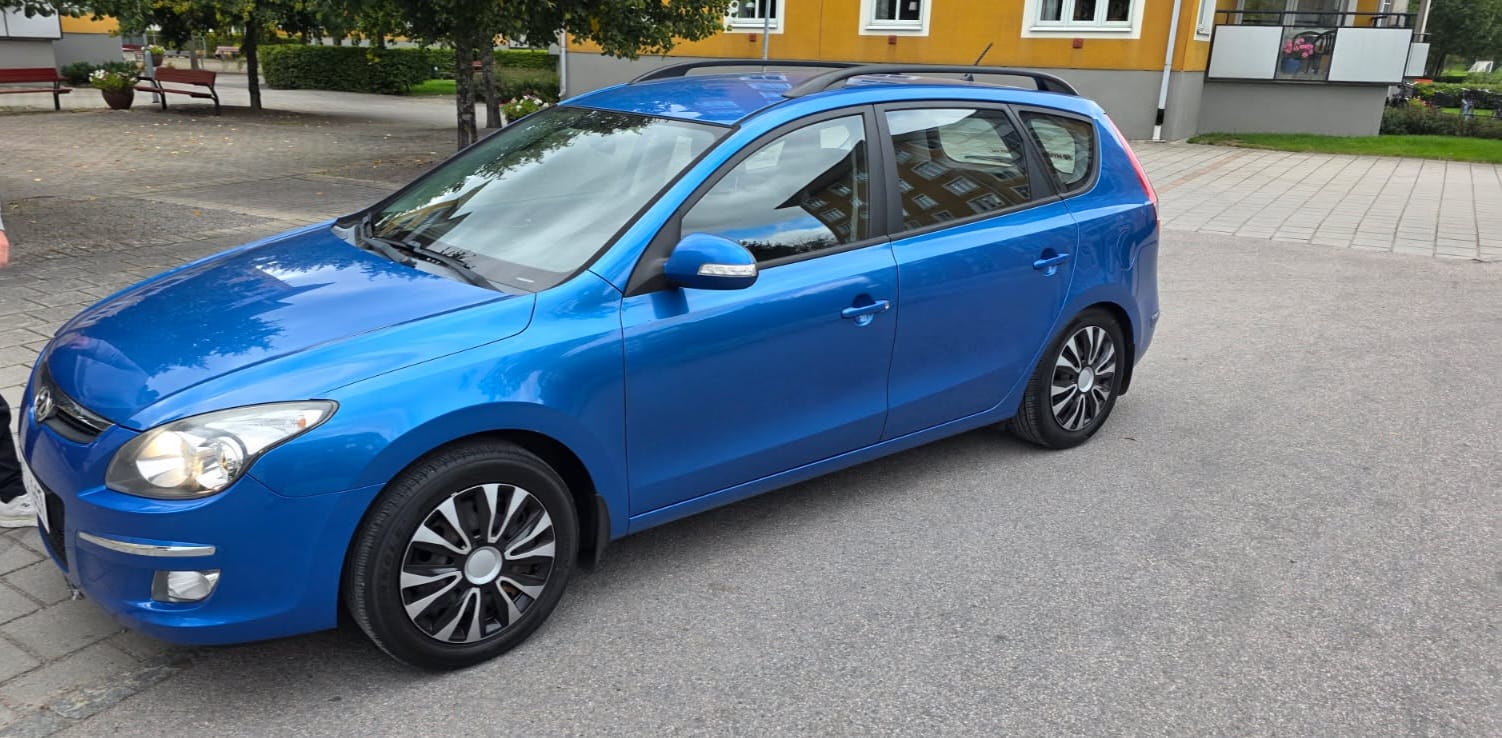 Hyundai i30 2009, bild 4/10