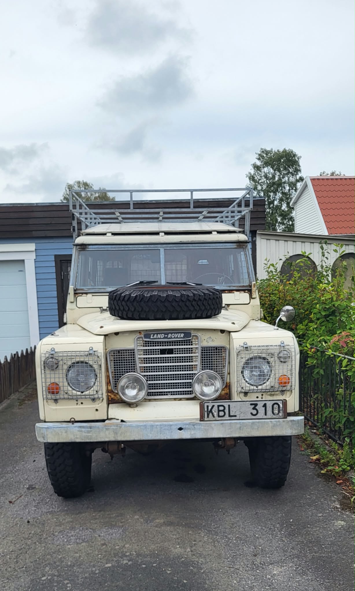 Land Rover 109 Kombi 2.3 4x4 Manuell 1978, bild 3/8