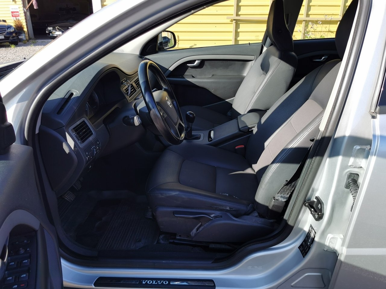 Volvo V70 1.6 D DRIVe Kinetic 2011, bild 7/10
