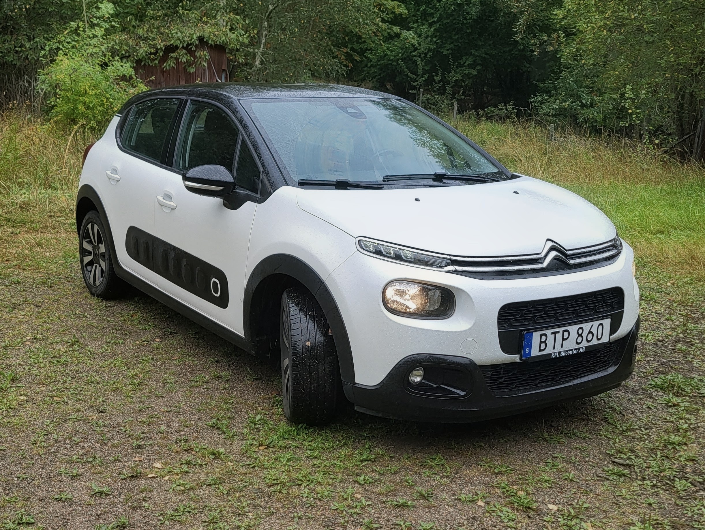 Citroen C3 1.2 PureTech 82 Manuell 2018, bild 4/8