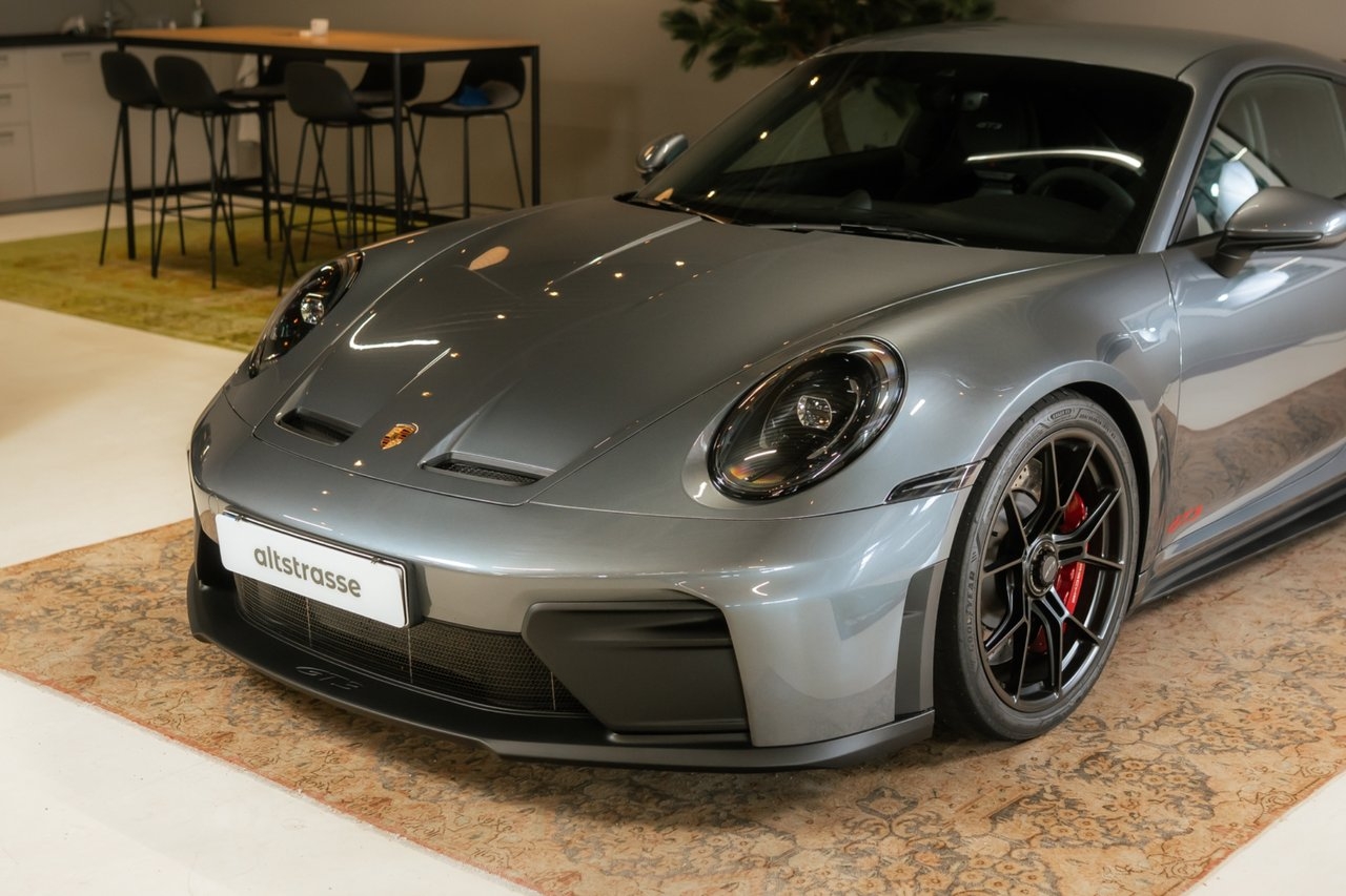 Porsche 911 992.2 GT3 CS, lyftsystem 2026, bild 2/10