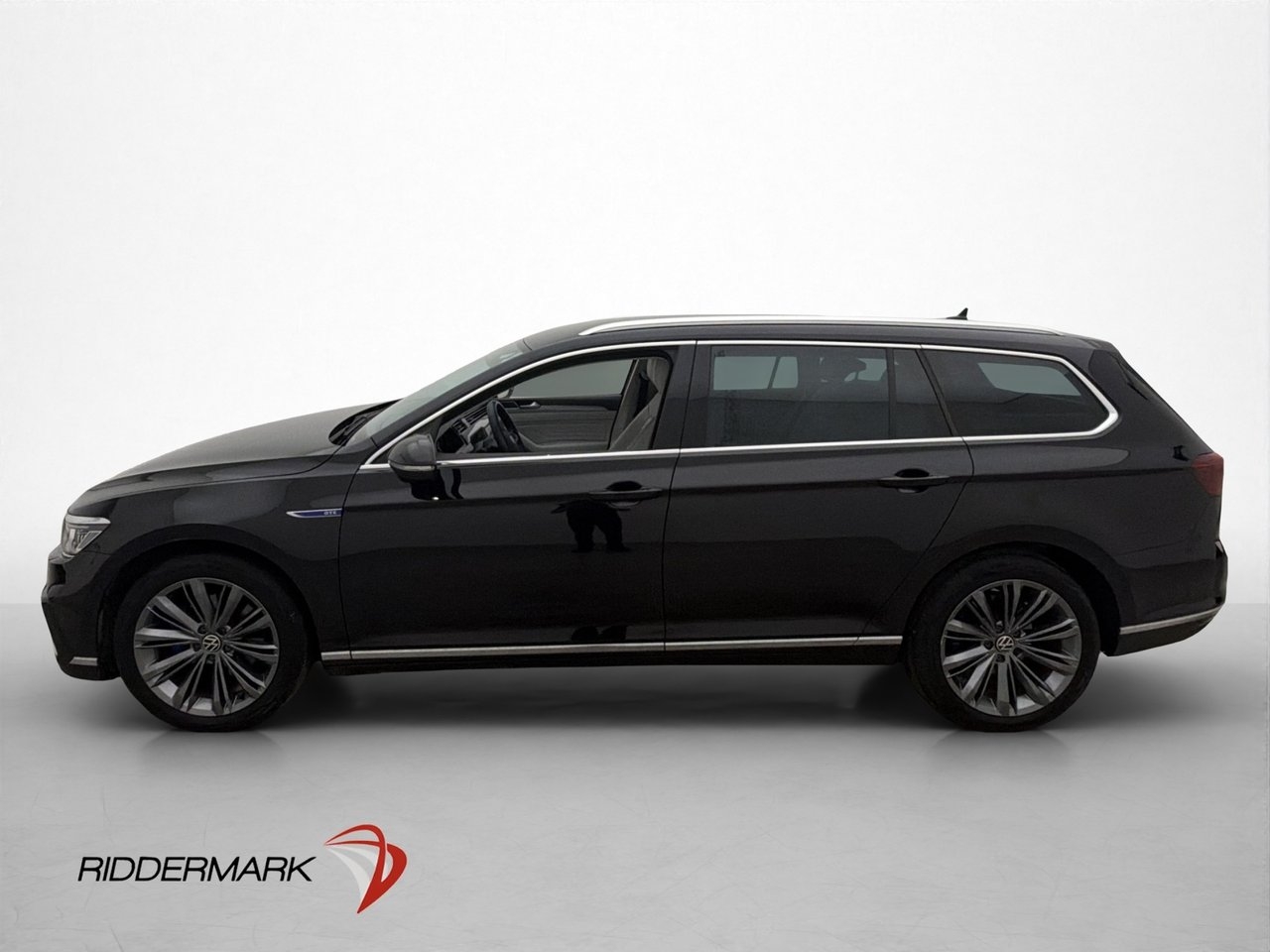 Volkswagen Passat GTE 2023, bild 4/33