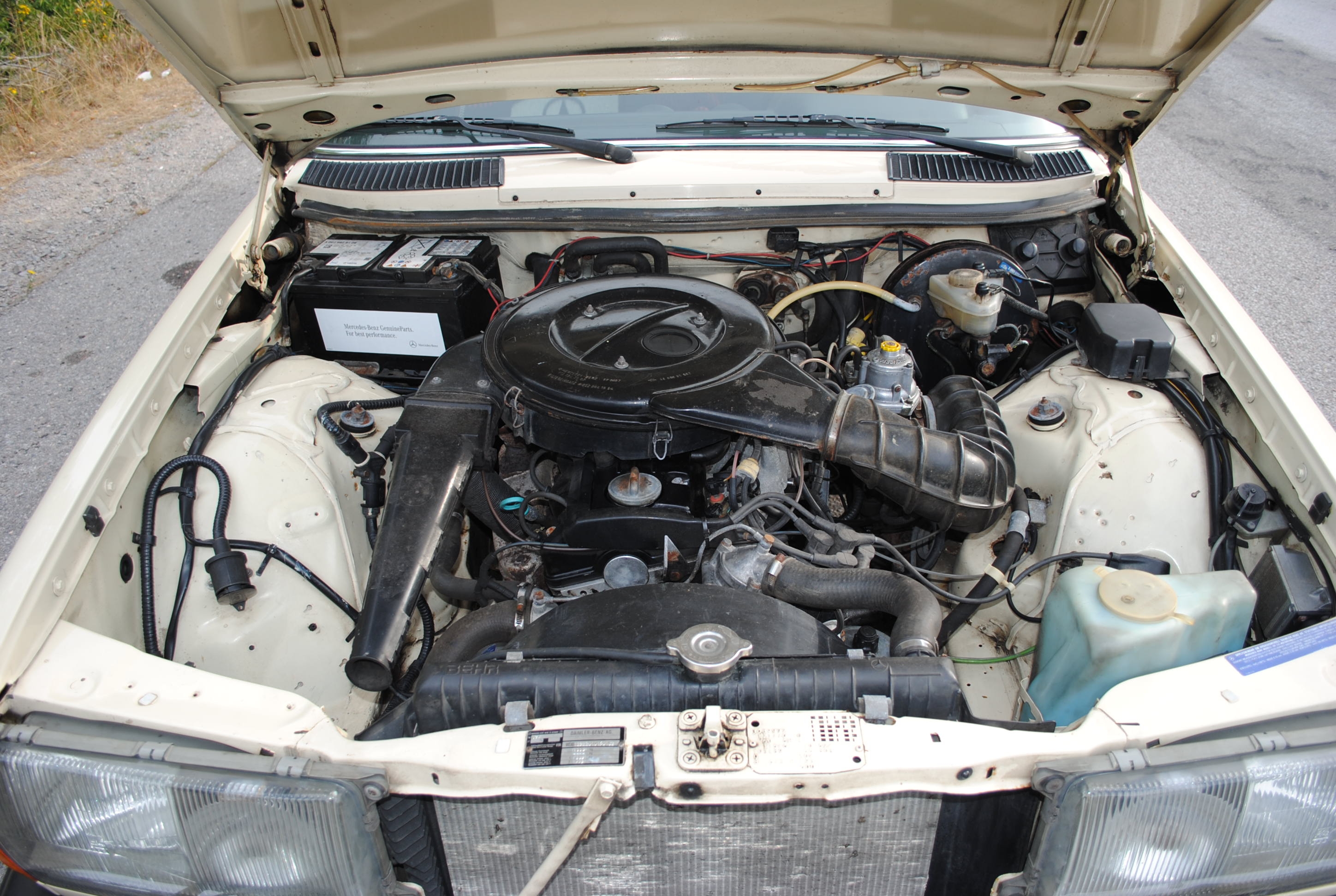 Mercedes-Benz 200 Manuell 1983, bild 5/10