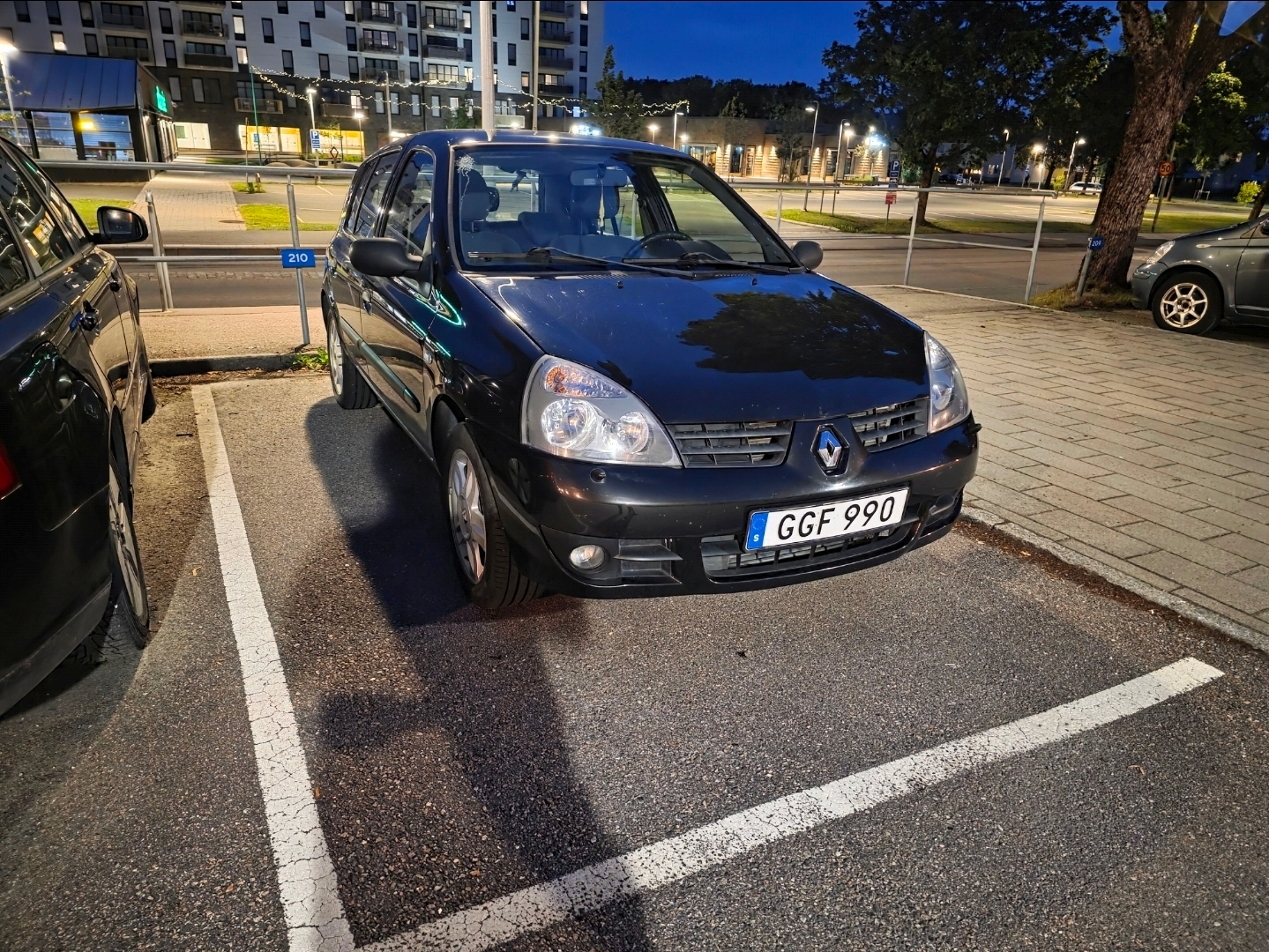 Renault Clio 2008, bild 2/5