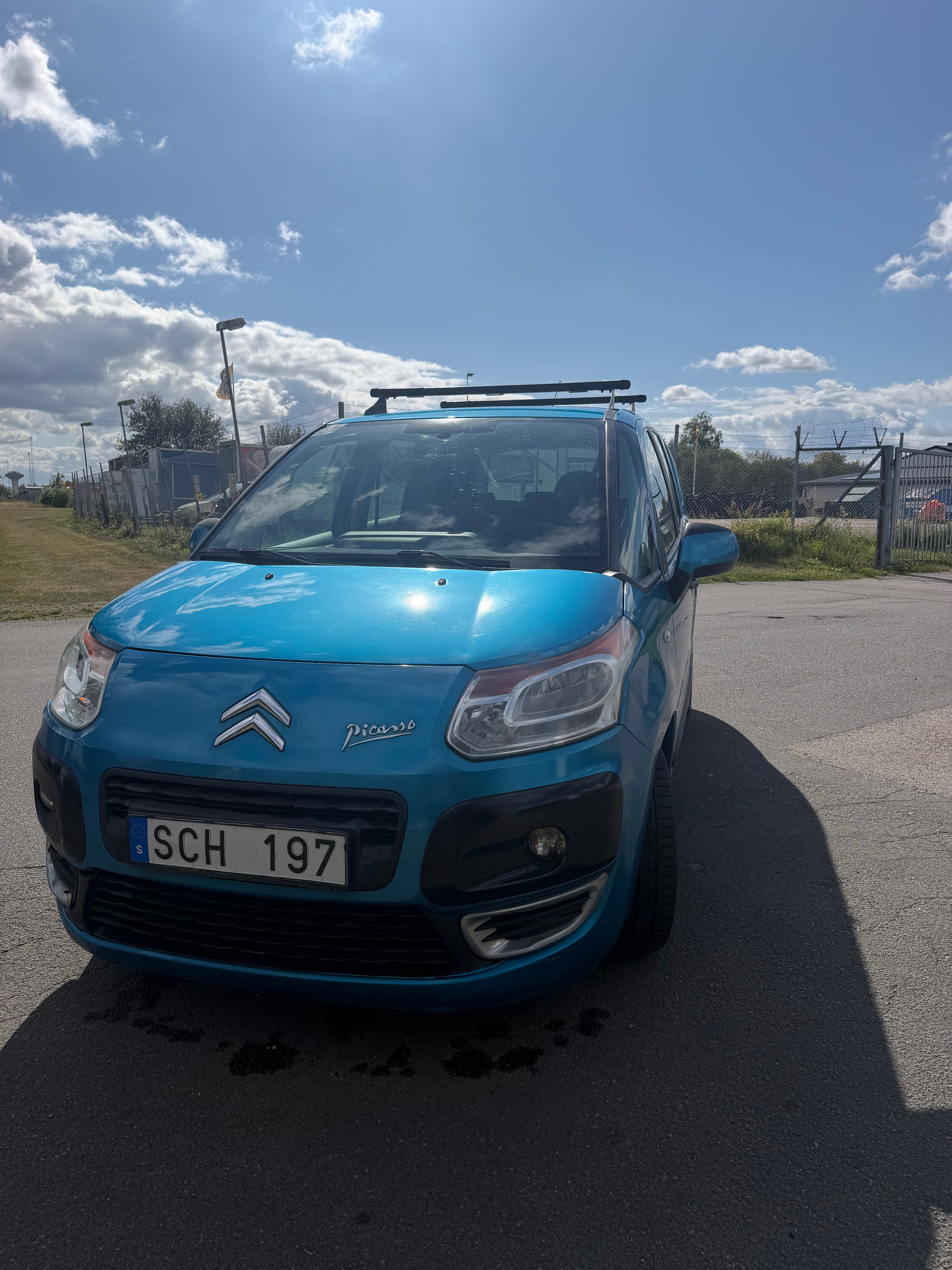 Citroen C3 Picasso 1.4 VTi Manuell 2011, bild 2/8