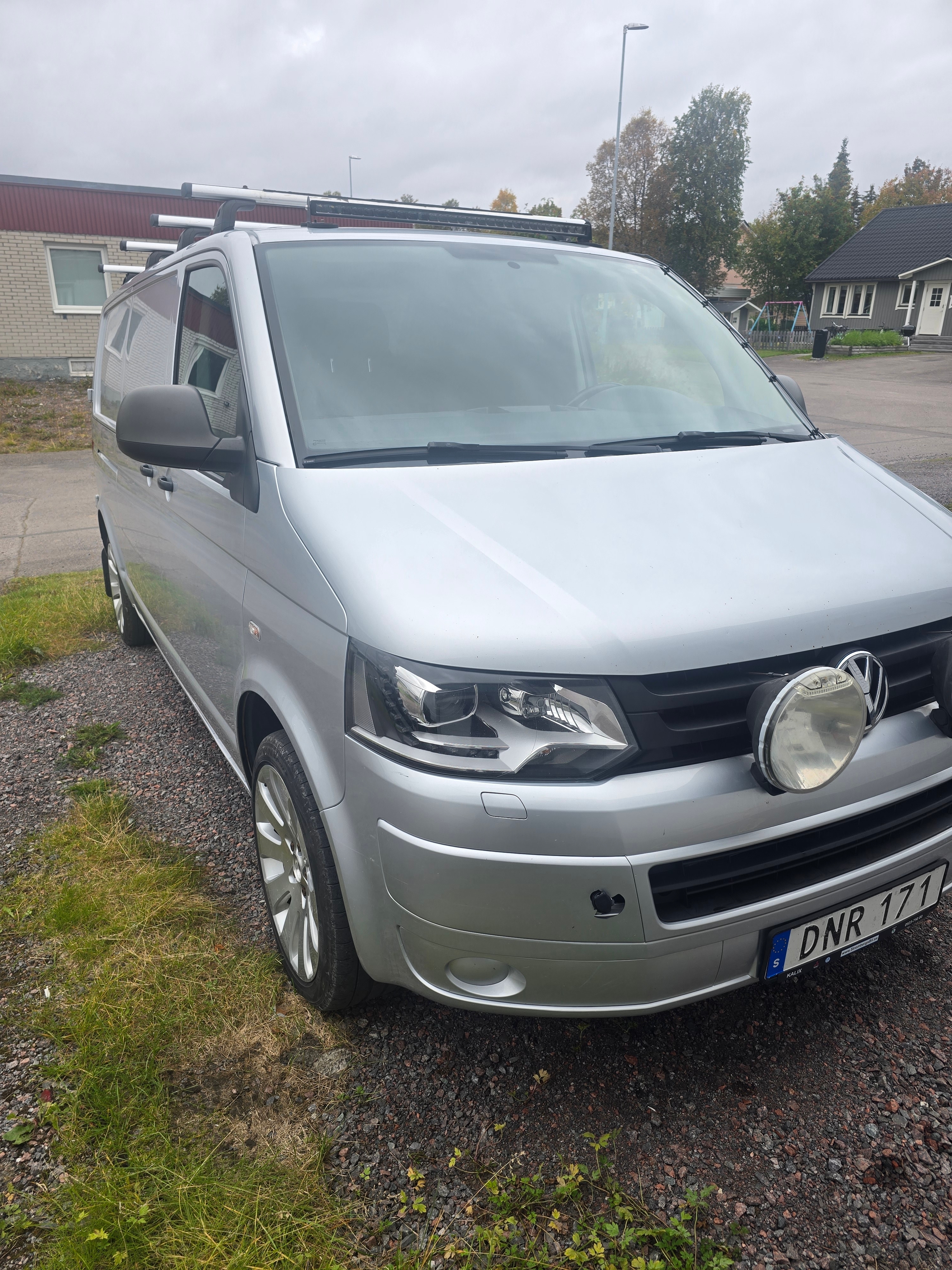 Volkswagen Transporter 2015, bild 2/9