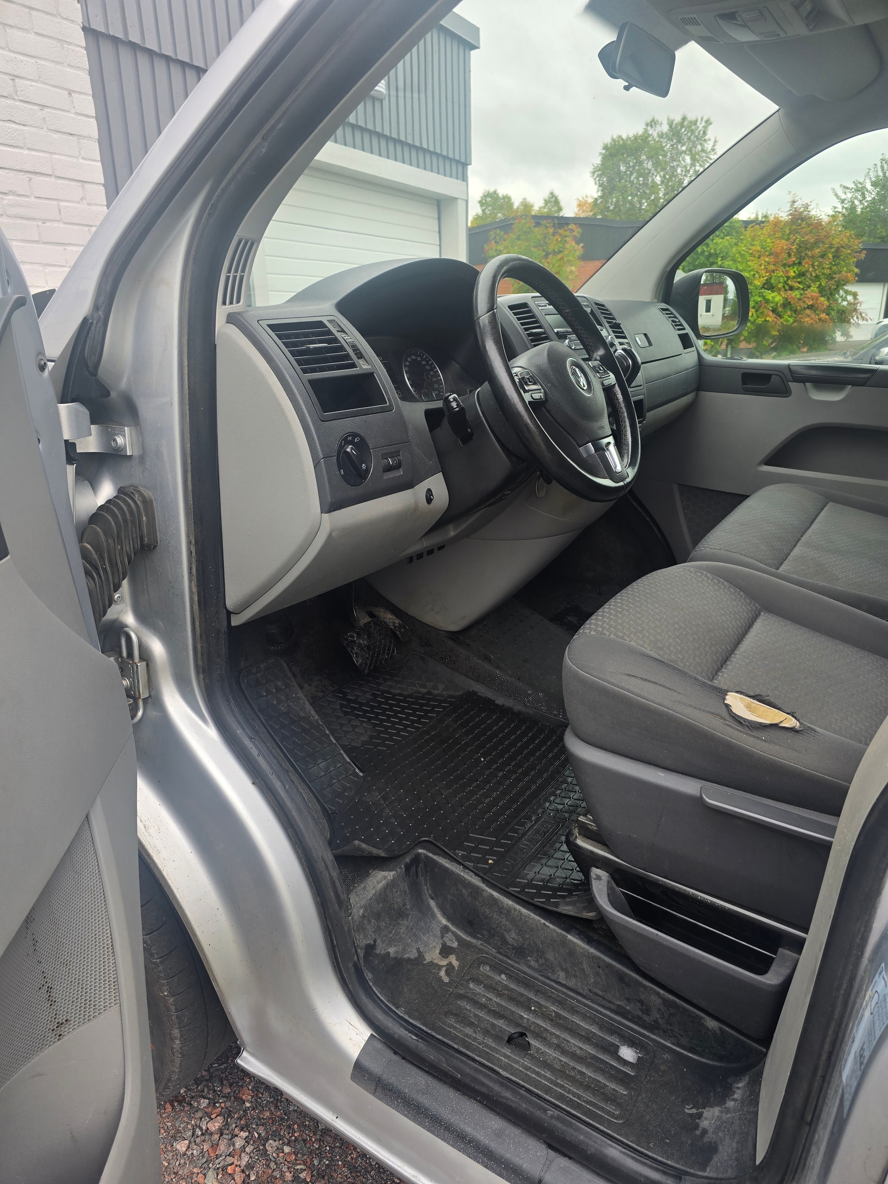 Volkswagen Transporter 2015, bild 6/9
