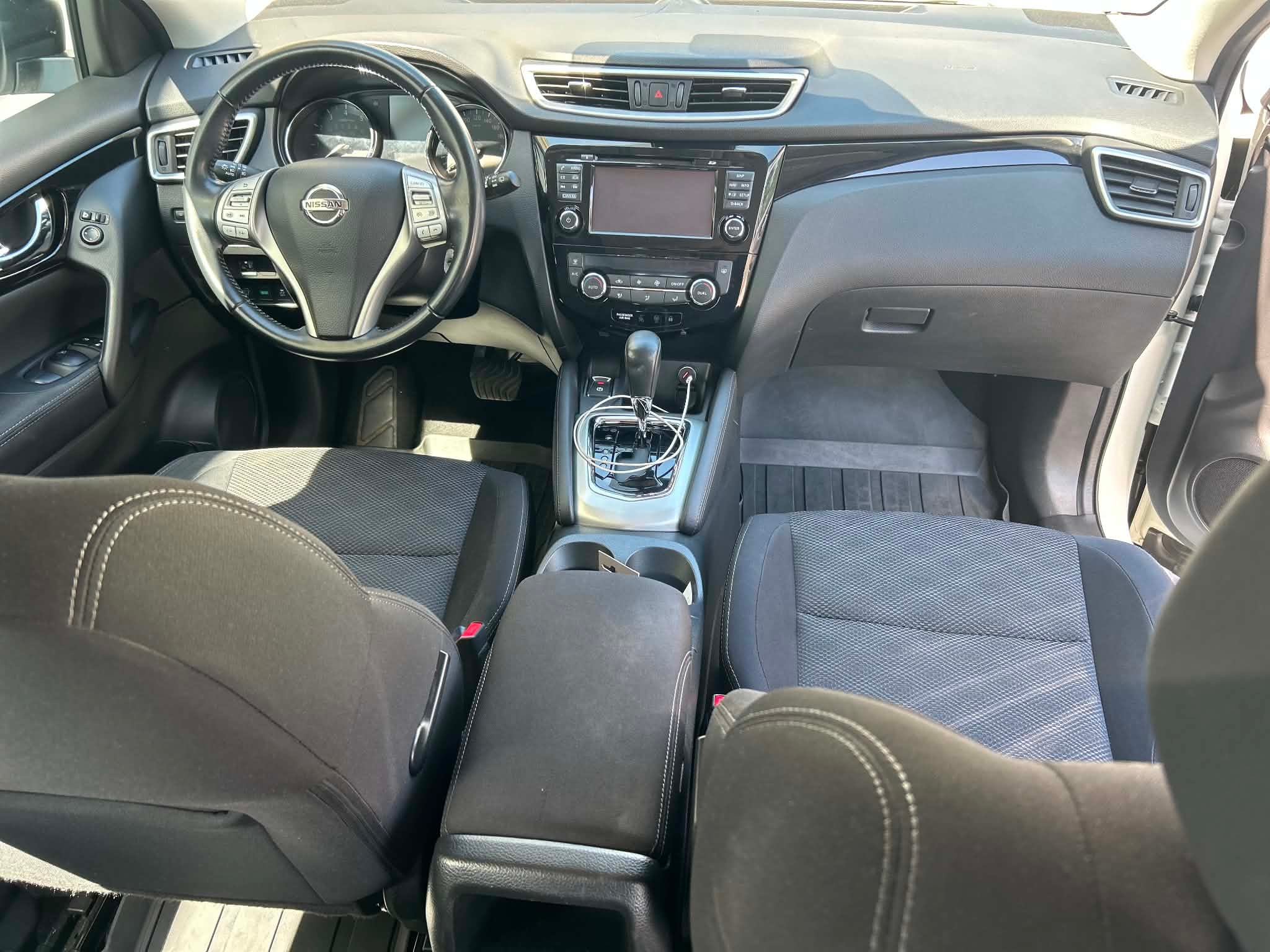 Nissan Qashqai 1.2 DIG-T XTRONIC-CVT 2016, bild 7/7