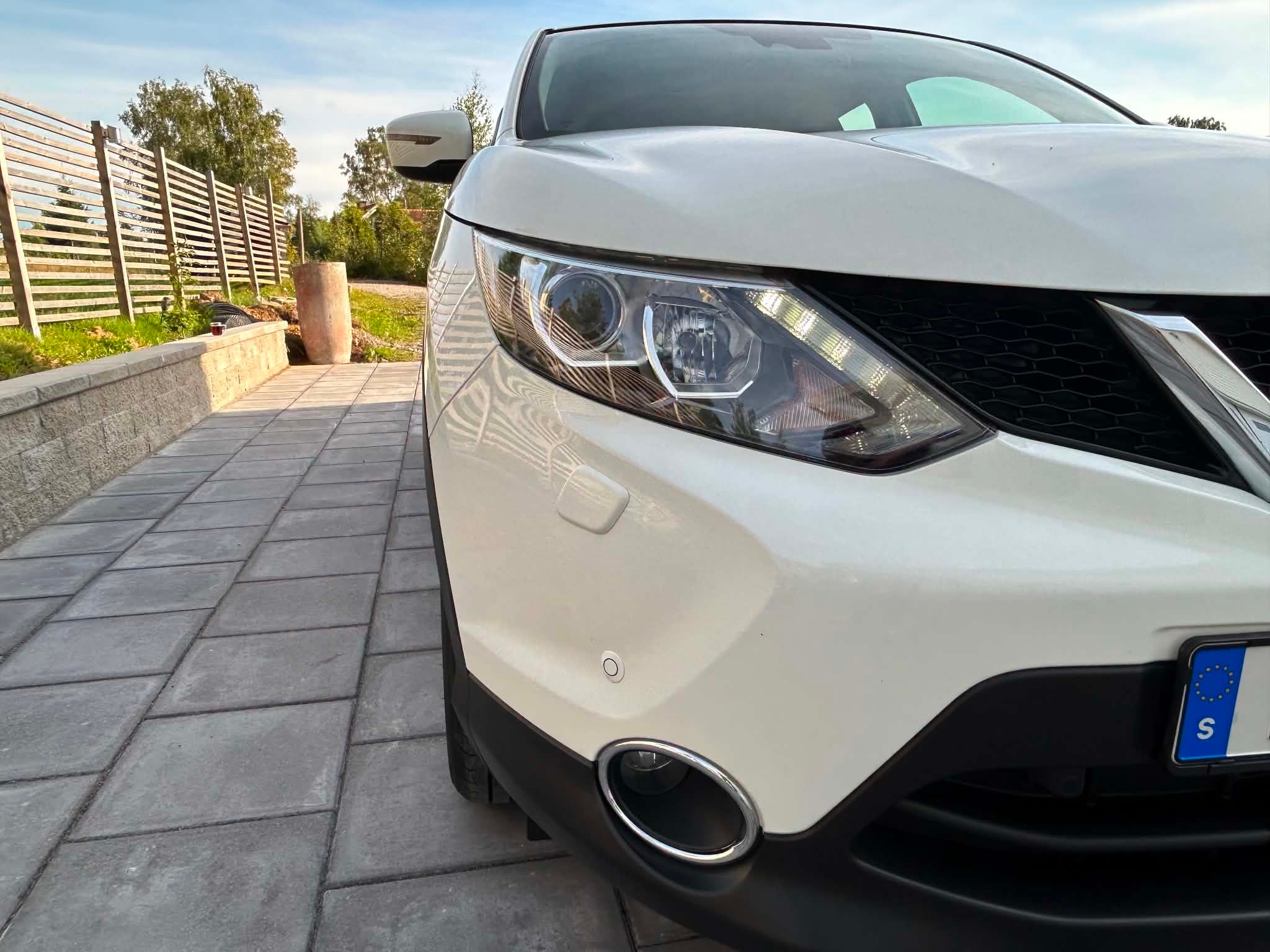 Nissan Qashqai 1.2 DIG-T XTRONIC-CVT 2016, bild 3/7