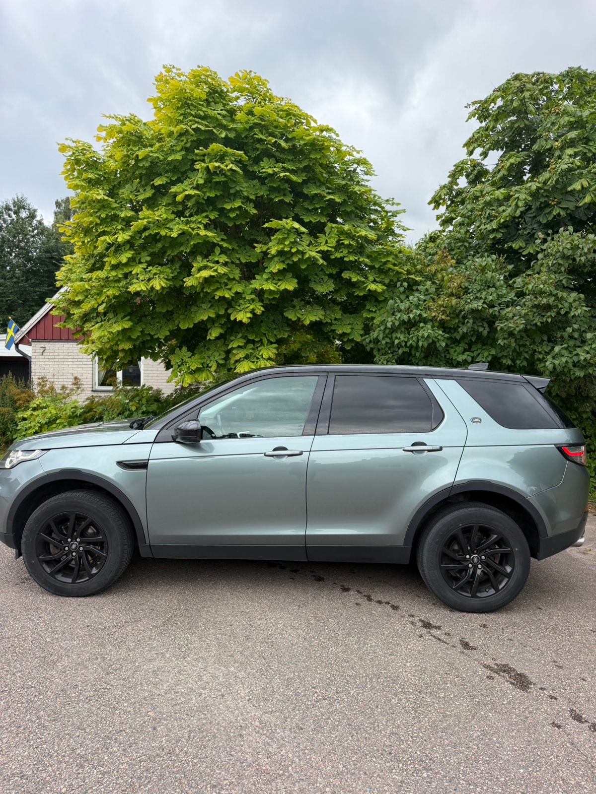 Land Rover Discovery Sport 2017, bild 2/9