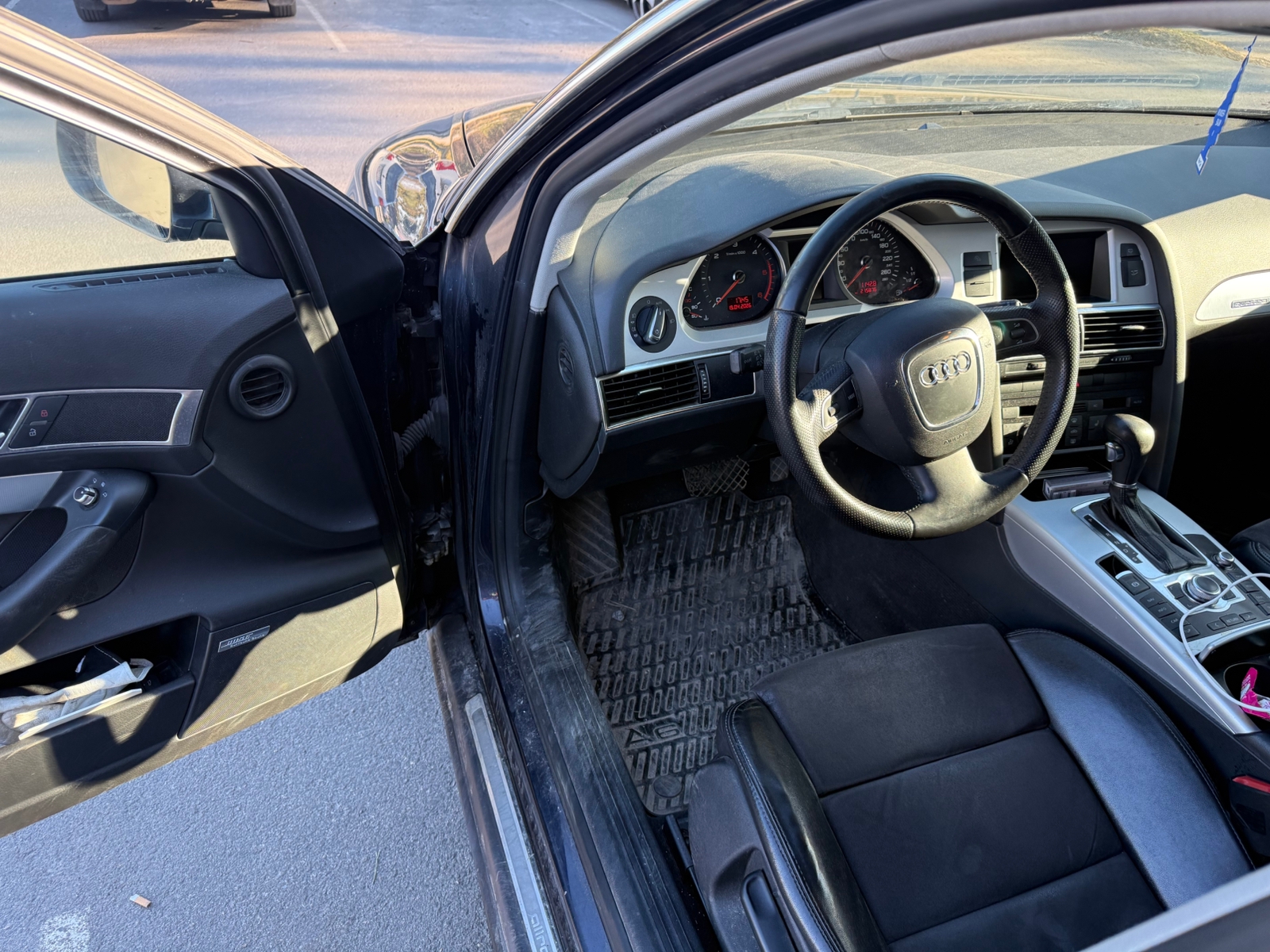 Audi A6 allroad 2010, bild 6/7