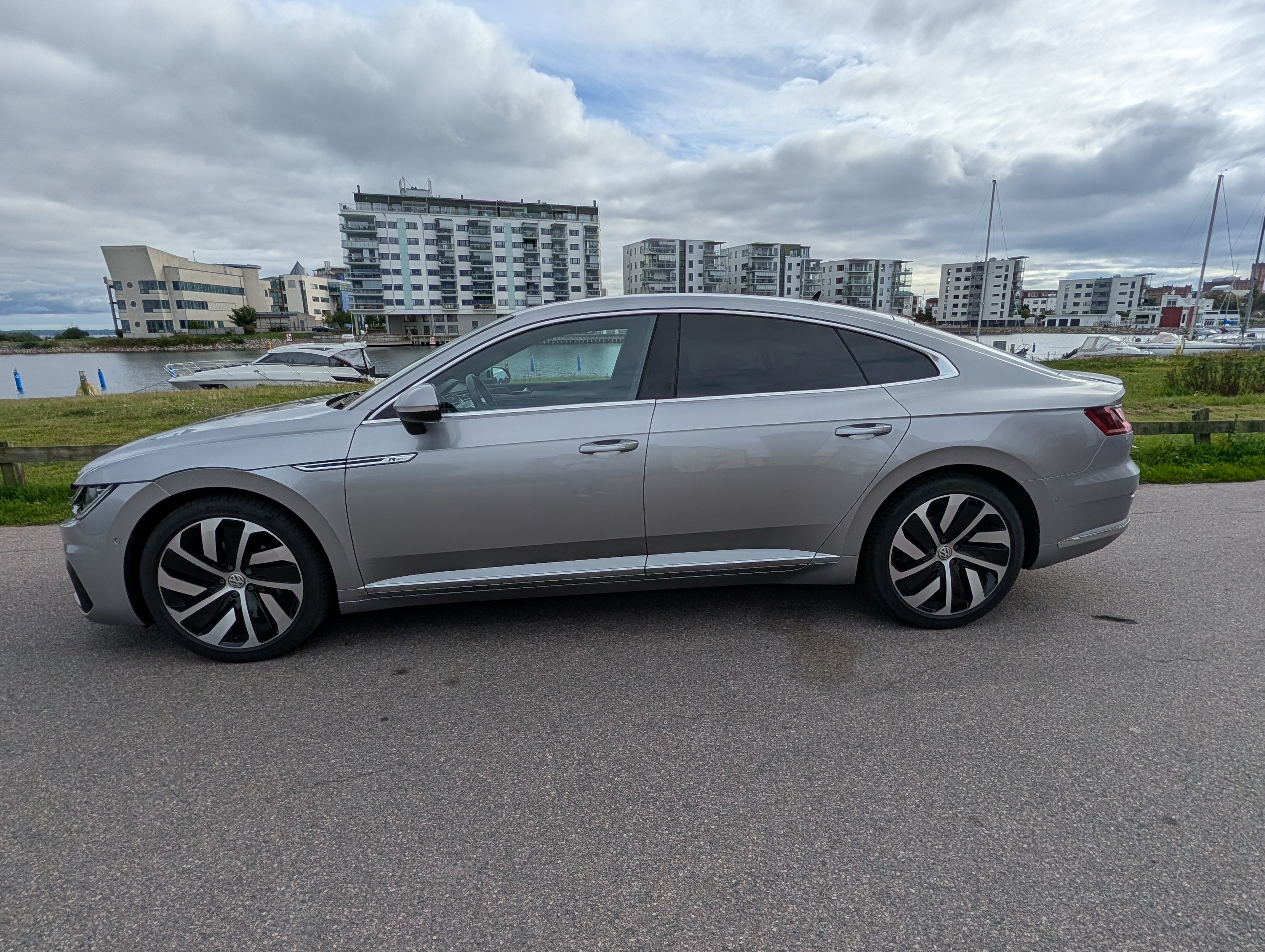 Volkswagen Arteon 2.0 TDI 2020, kuva 2/13