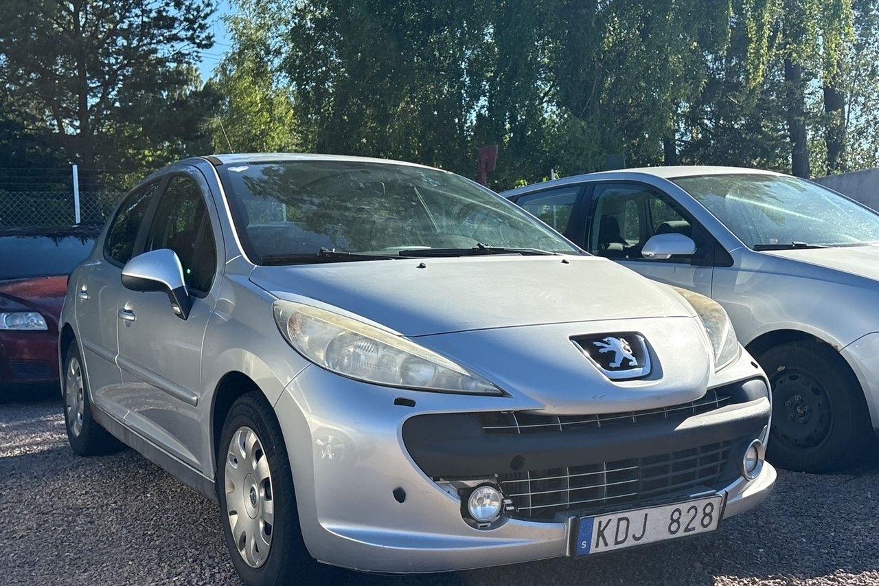 Peugeot 207 5-dörrar 1.6 HDi FAP Euro 4 2009, bild 2/10