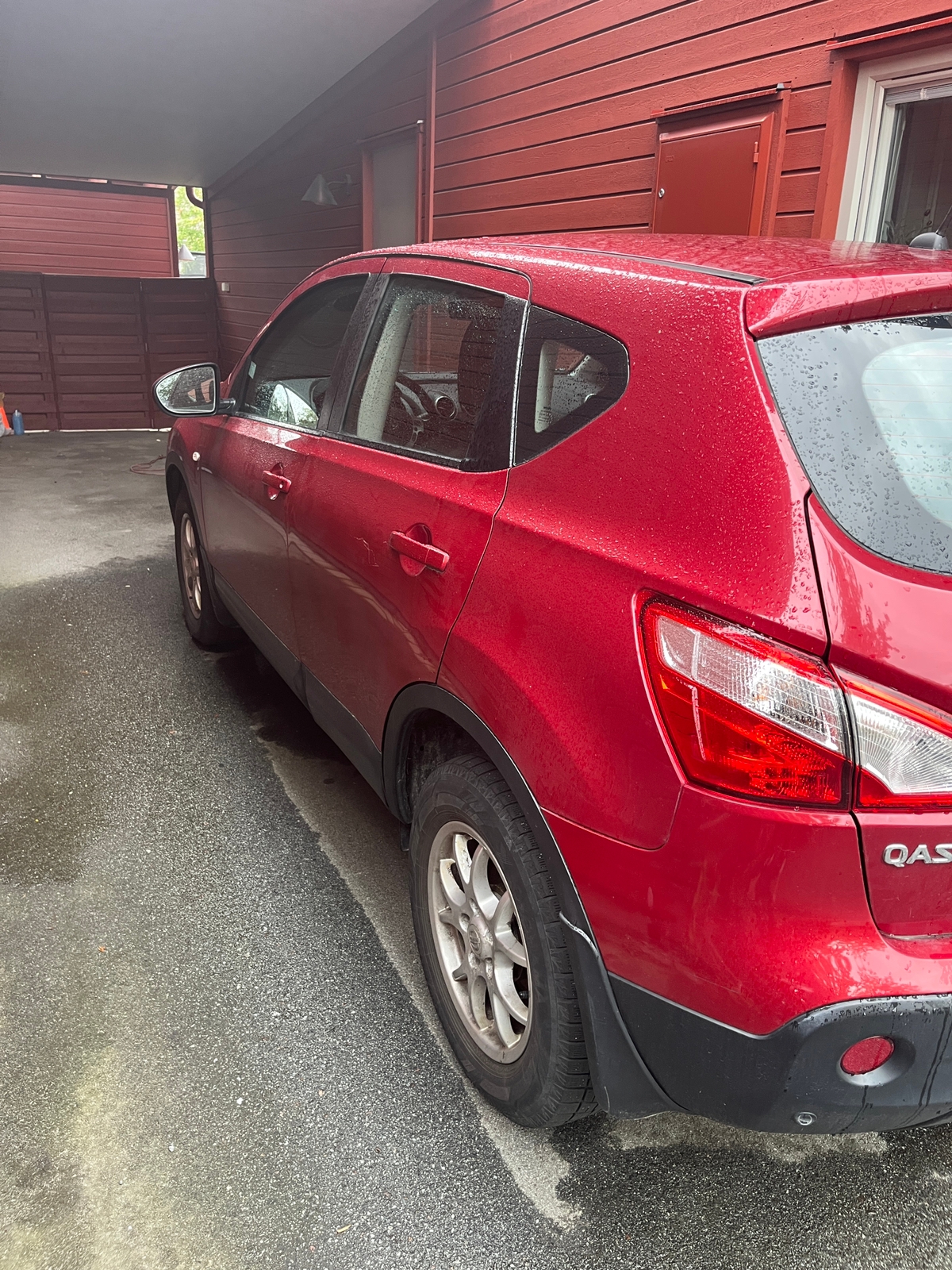 Nissan Qashqai 2.0 4x4 CVT 2011, bild 3/4
