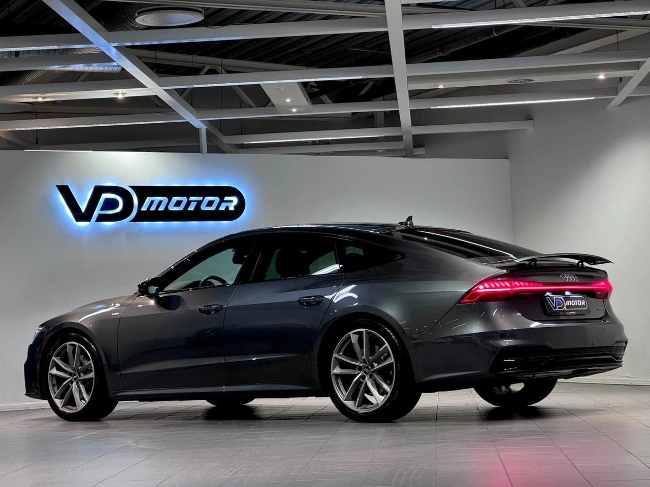 Audi A7 2019, bild 3/27