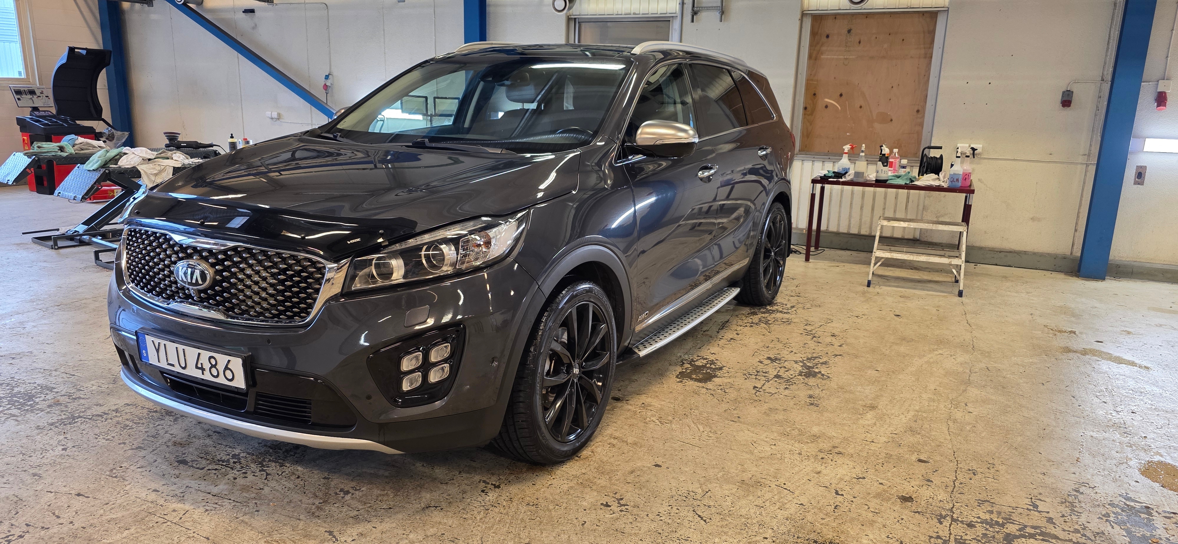 Kia Sorento 2.2 CRDi AWD Automatisk med 2017, bild 2/10