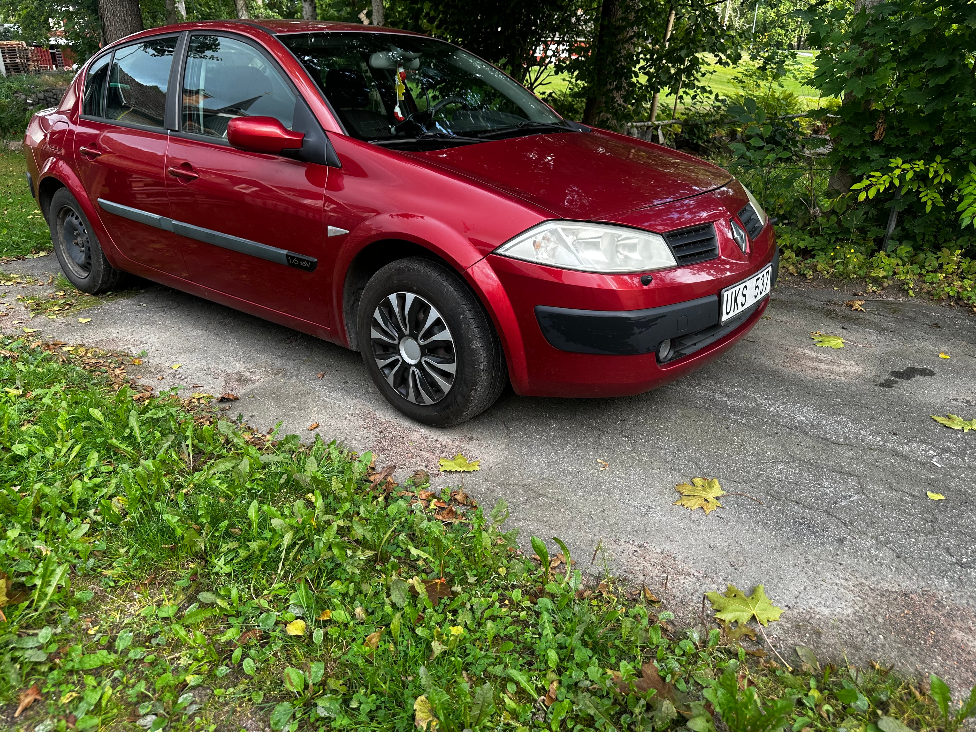 Renault Megane II Sedan 1.6 Manuell 2004, bild 6/10