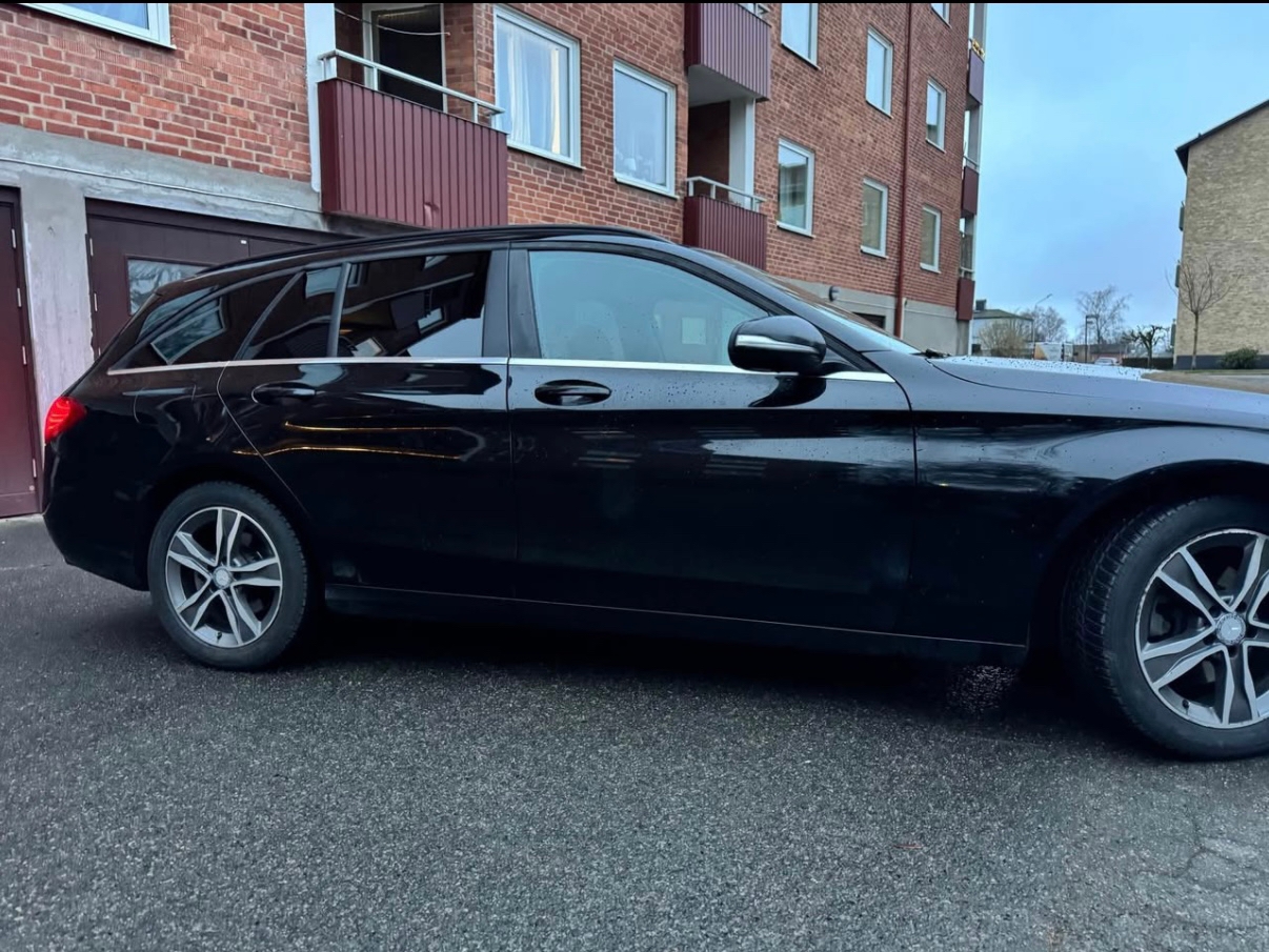 Mercedes-Benz C 2015, bild 2/9