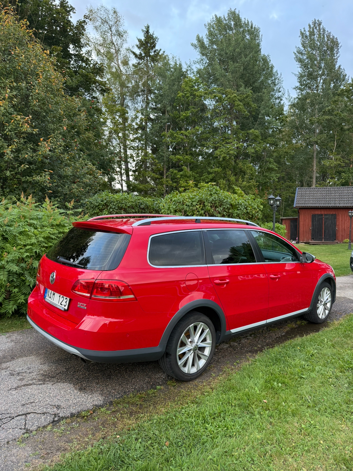 Volkswagen Passat 2013, bild 2/5