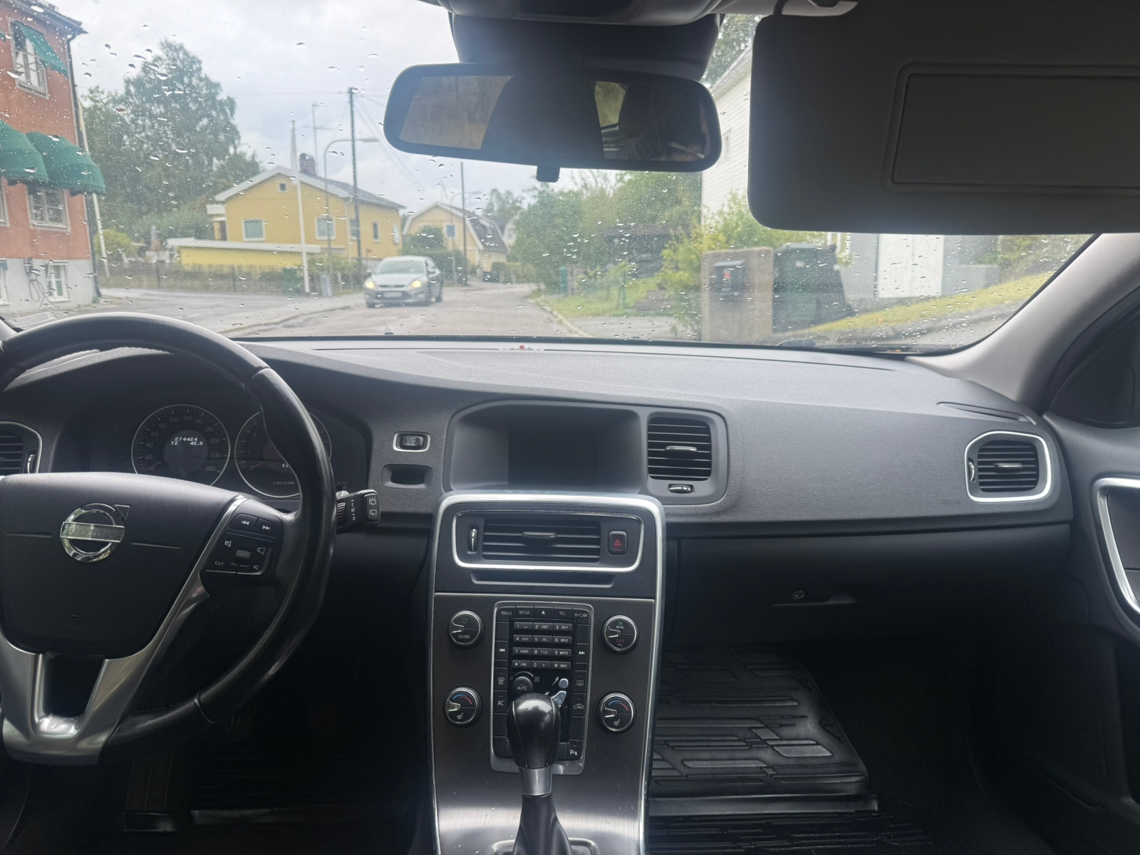 Volvo V60 T3 Manuell 2011, bild 5/6