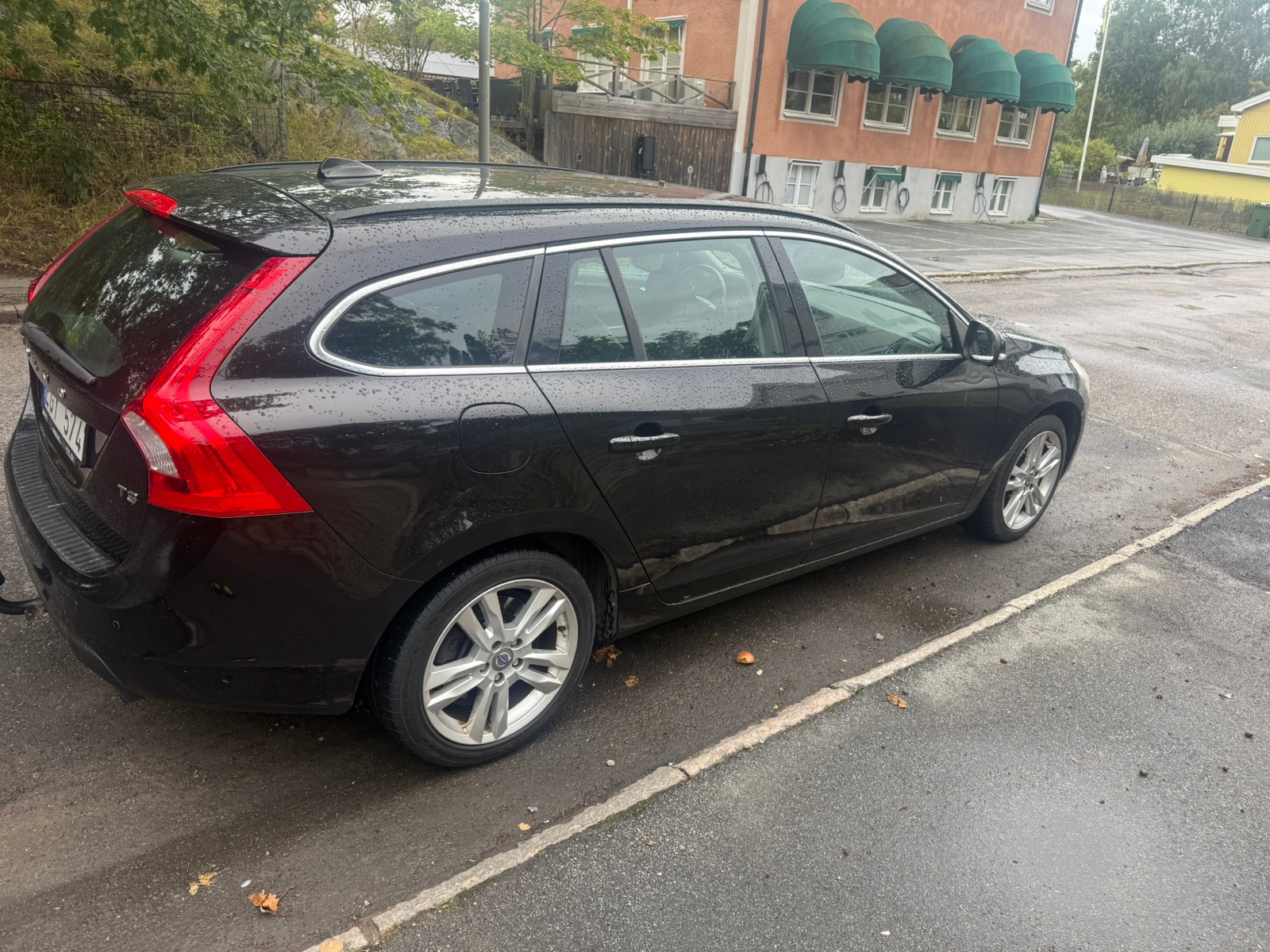 Volvo V60 T3 Manuell 2011, bild 3/6