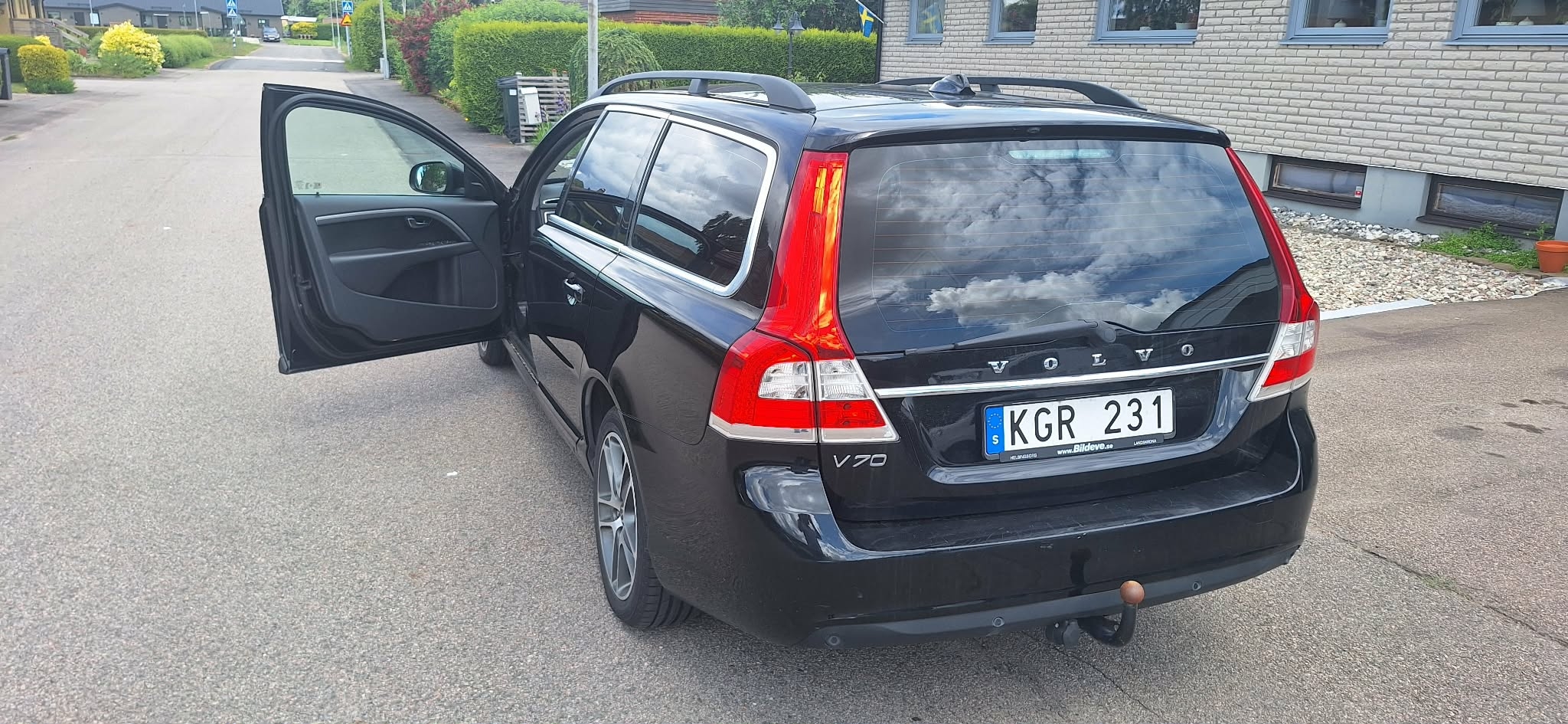 Volvo V70 D4 Geartronic 2013, photo 2/3