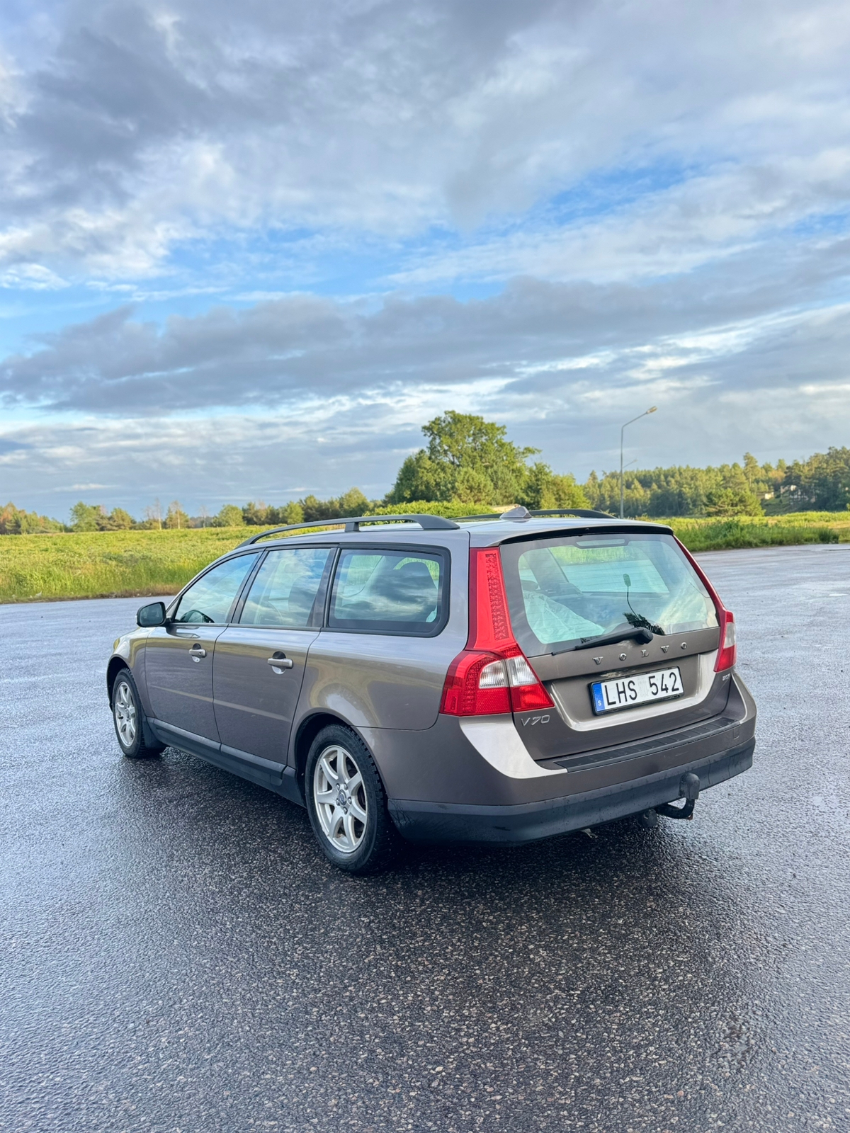 Volvo V70 2.0F Manuell 2009, bild 3/7