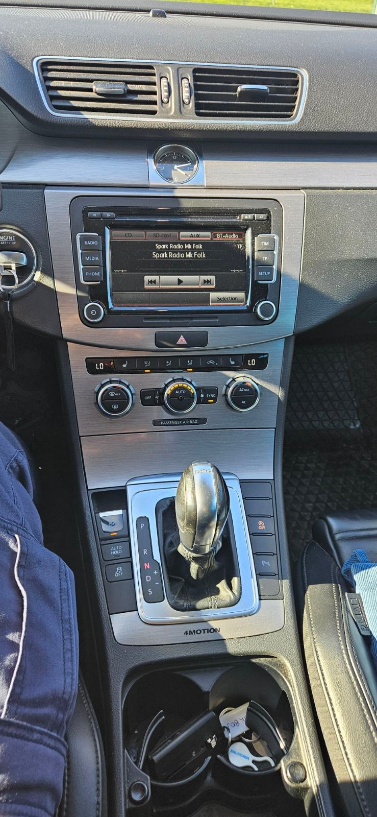 Volkswagen Passat 2012, bild 3/4